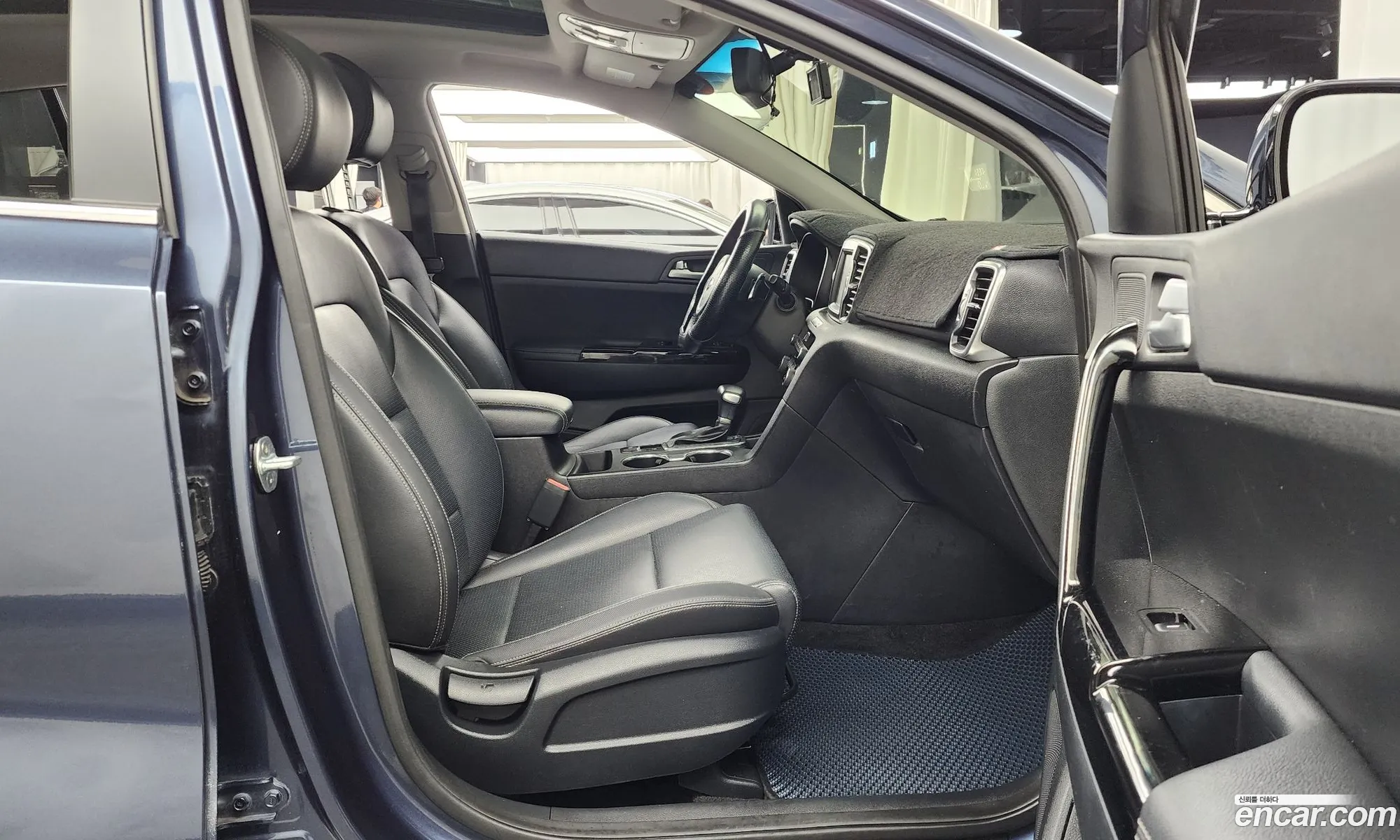 Kia Sportage 2017 KNAPN813BHK239900 — 7