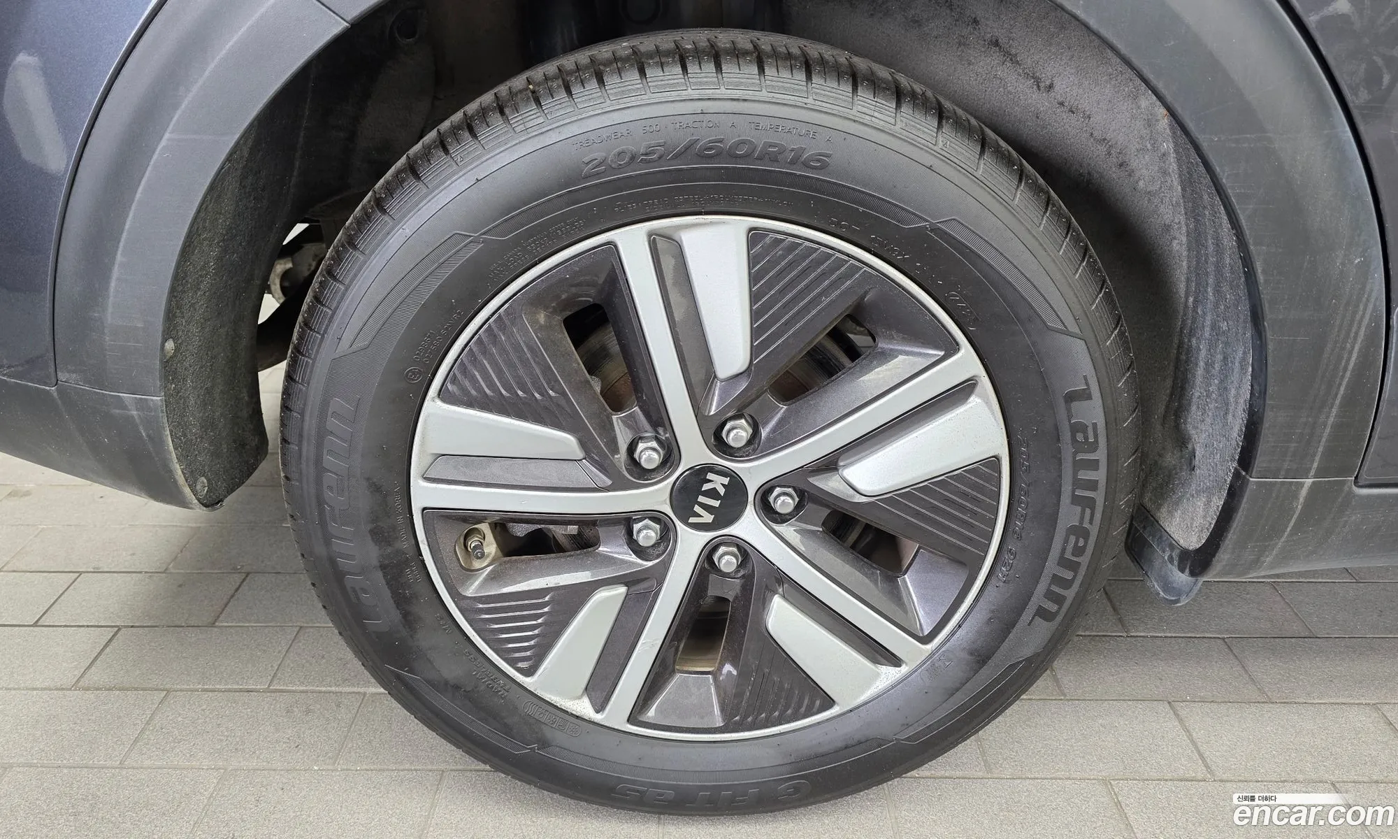 Kia Niro 2020 KNACE81CGLA385978 — 32