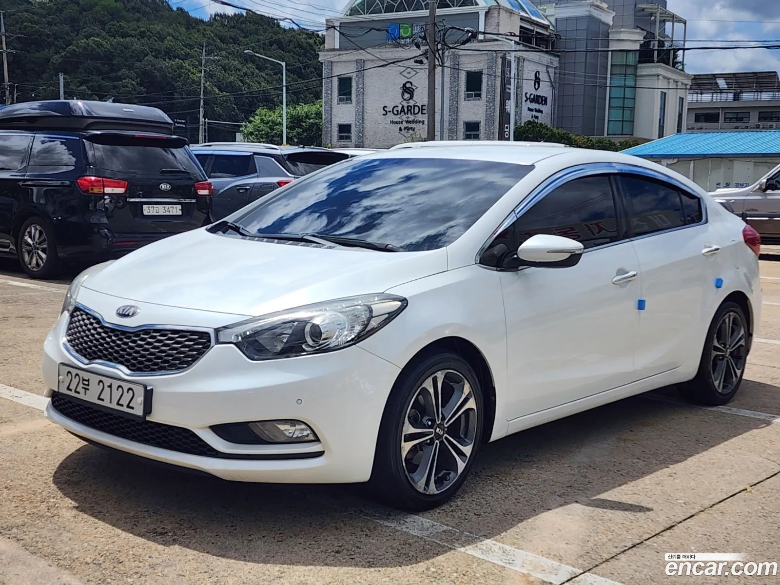 Kia K3 2013 — 16