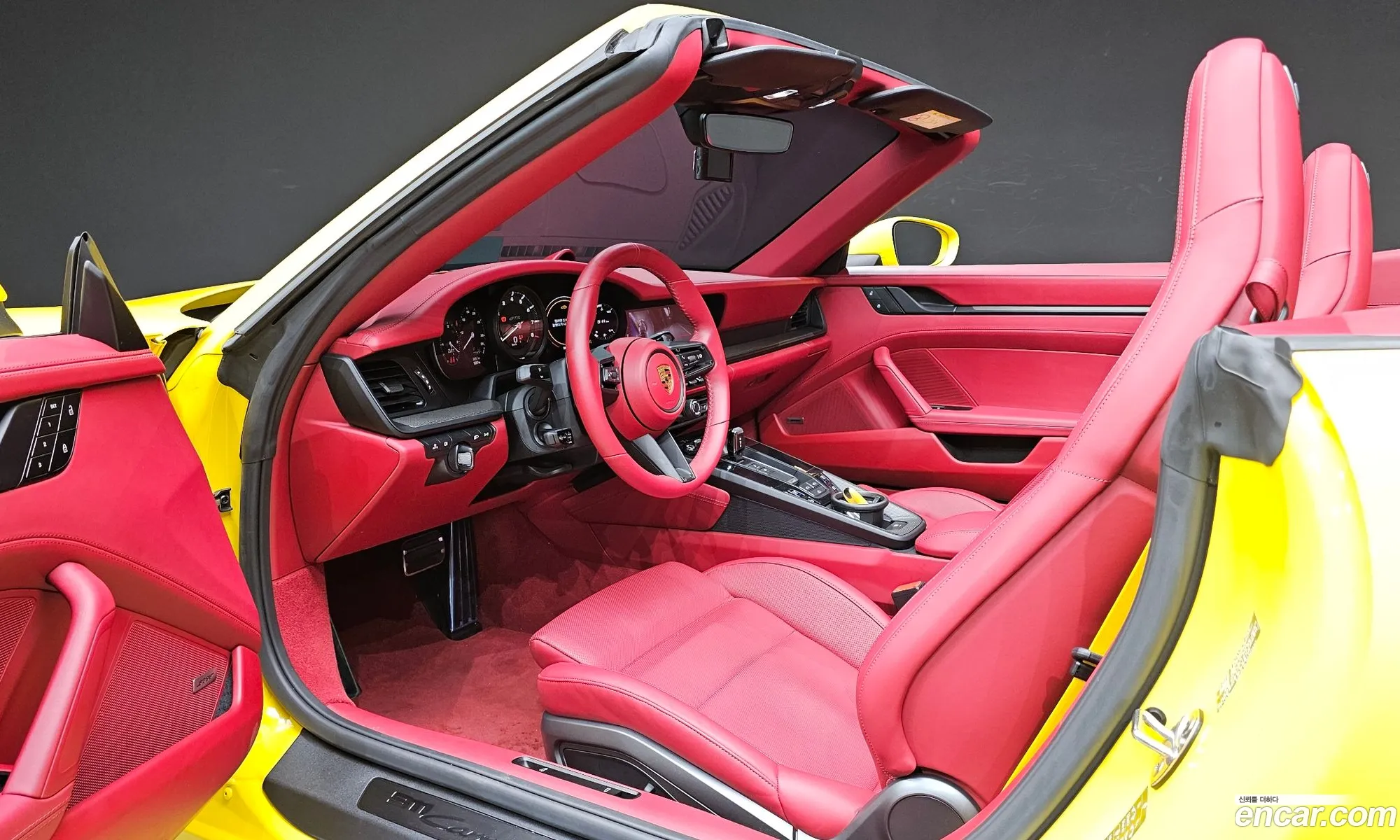 Porsche 911 2023 WP0CB2992PS227409 — 9