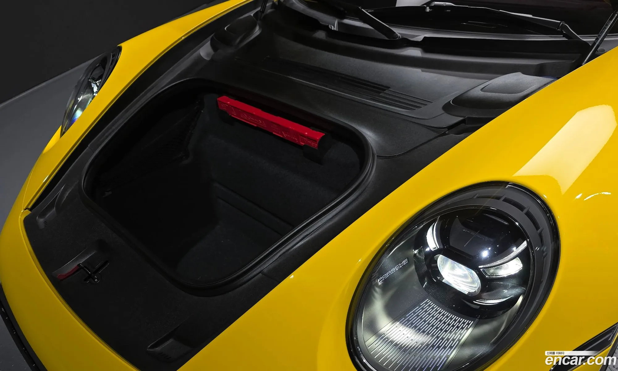 Porsche 911 2023 WP0CB2992PS227409 — 12