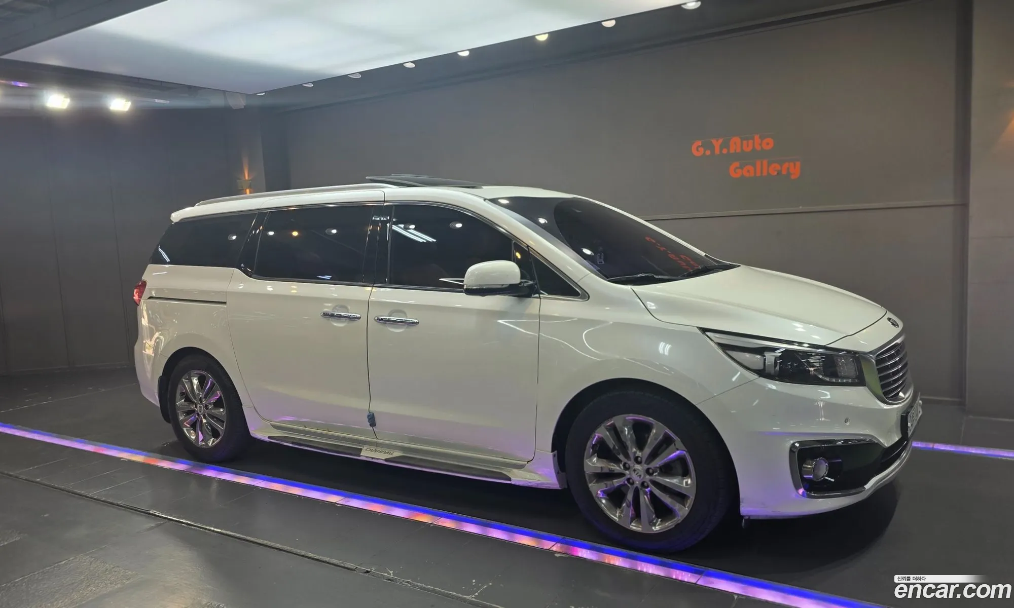 Kia Carnival 2016 — 20