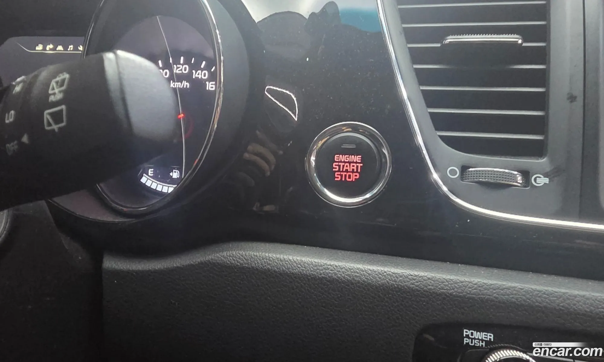 Kia Carnival 2016 — 9