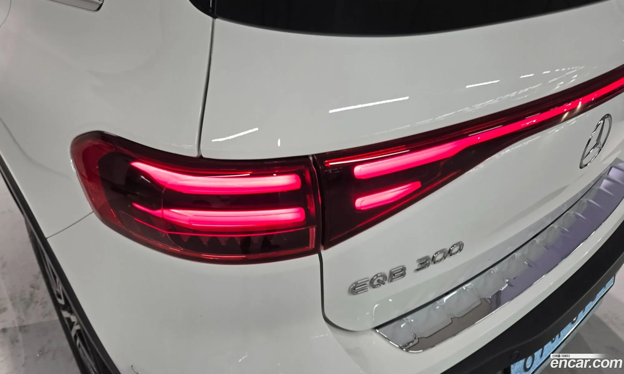 Mercedes-Benz EQB X243 2025 — 12