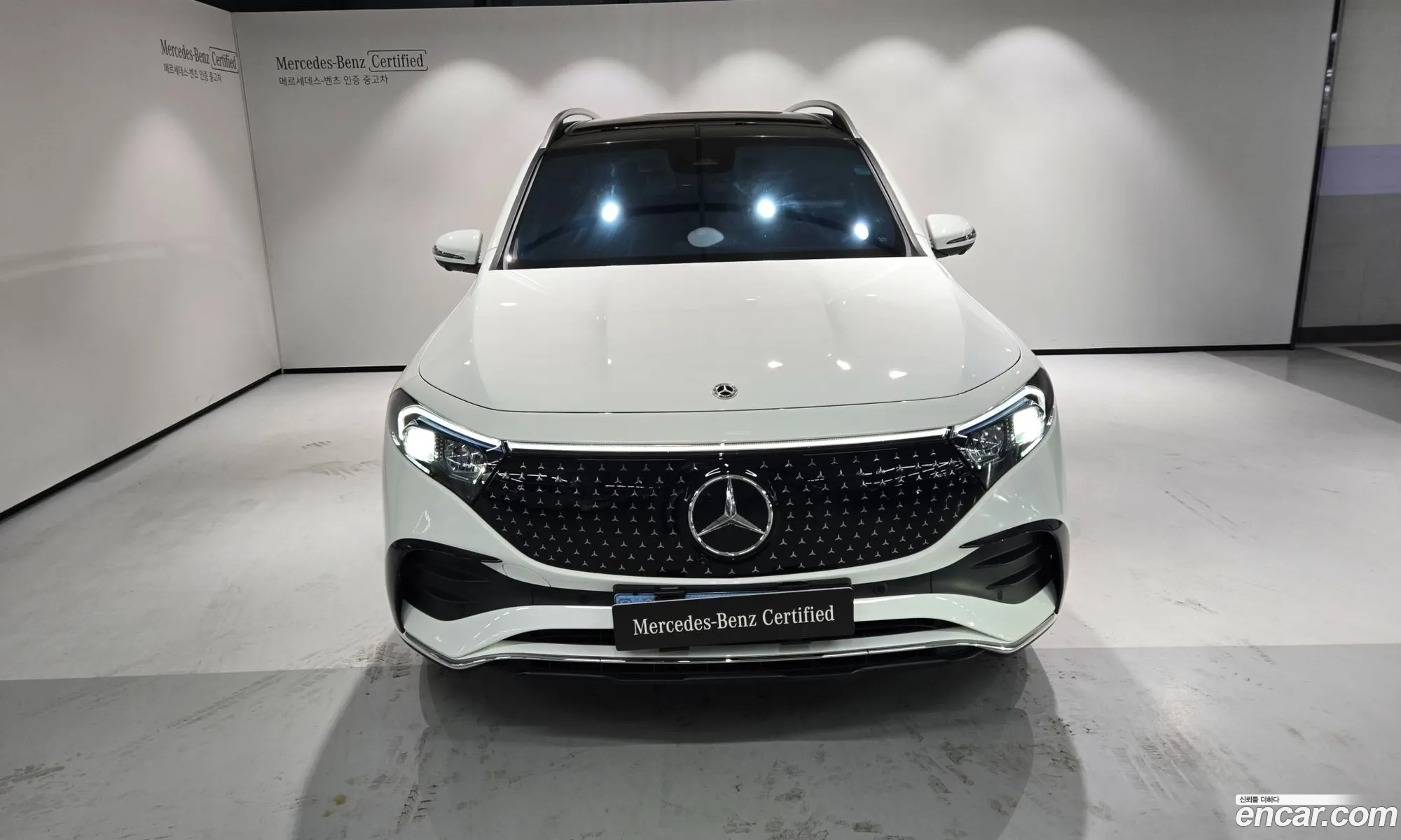 Mercedes-Benz EQB X243 2025 — 9