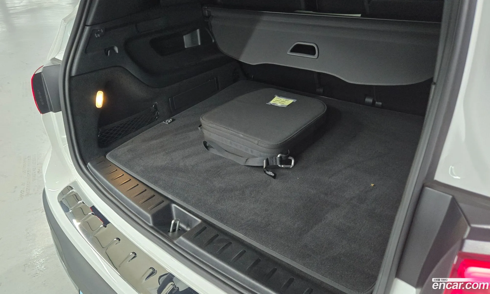 Mercedes-Benz EQB X243 2025 — 16