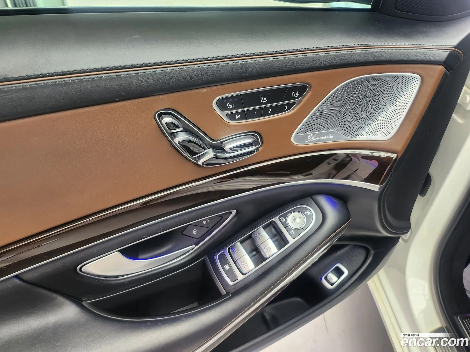 Mercedes-Benz S-Class W222 2020 — 19
