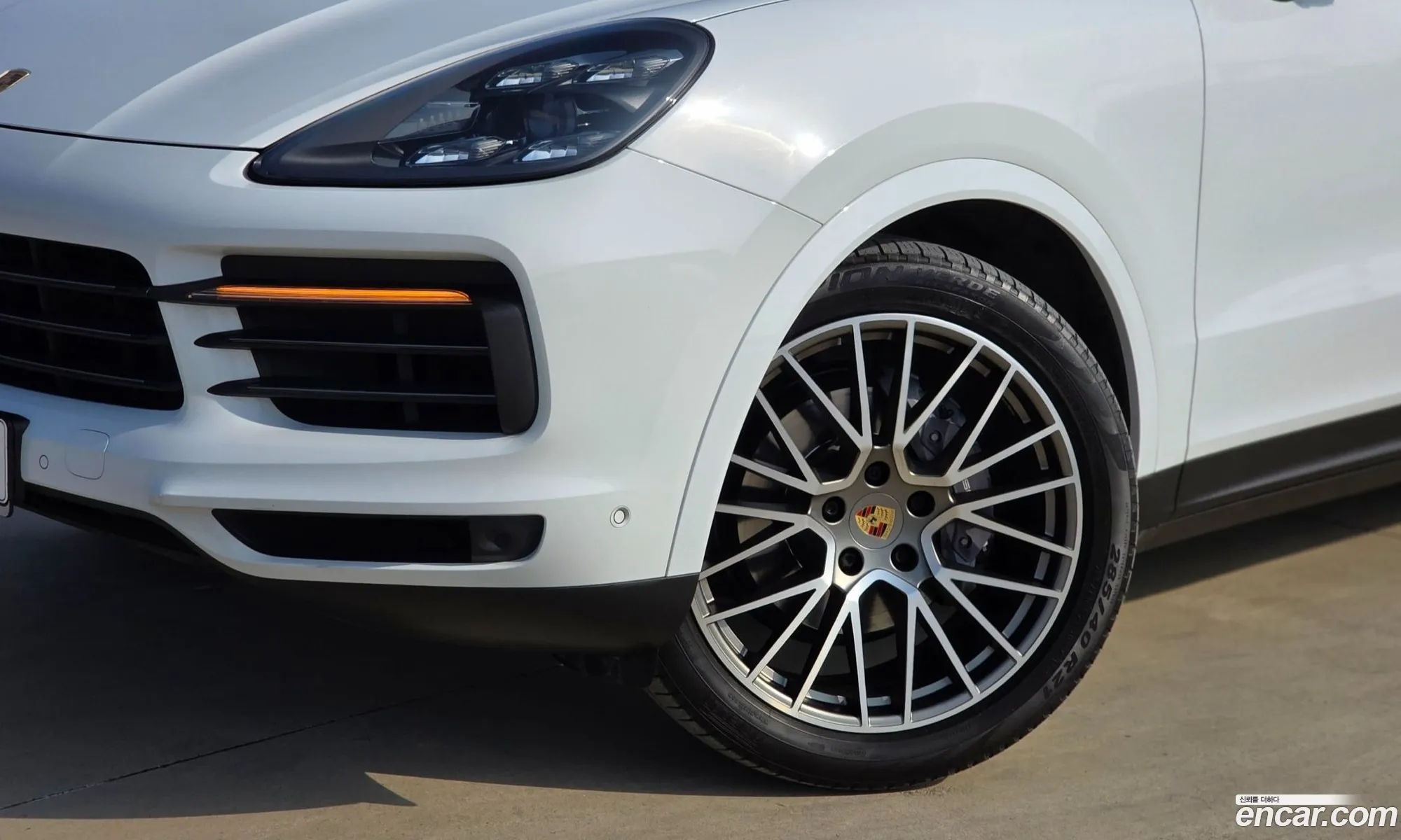 Porsche Cayenne 2022 — 20