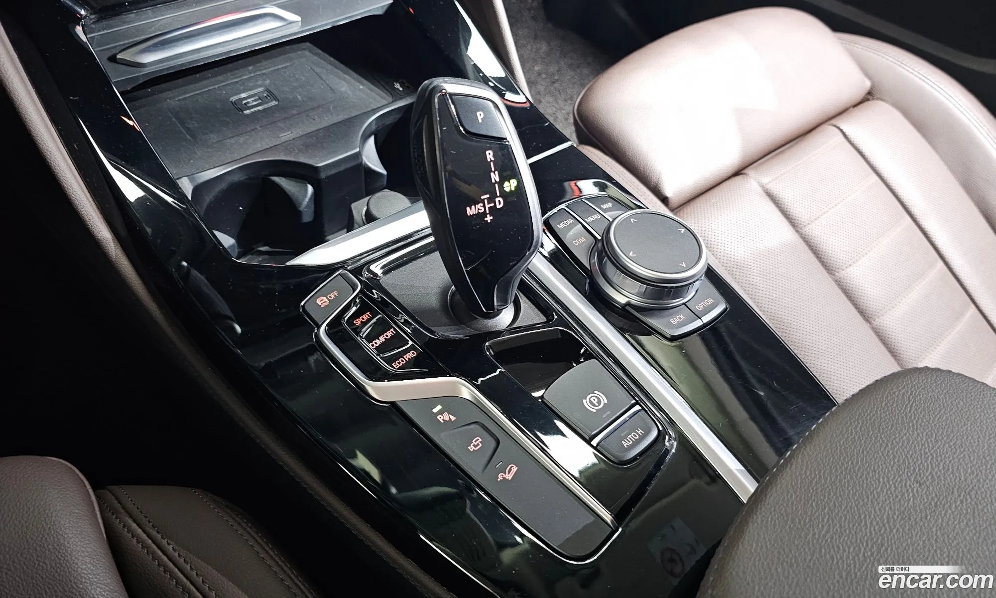 BMW X4 2021 WBA2V9108M9G20237 — 23