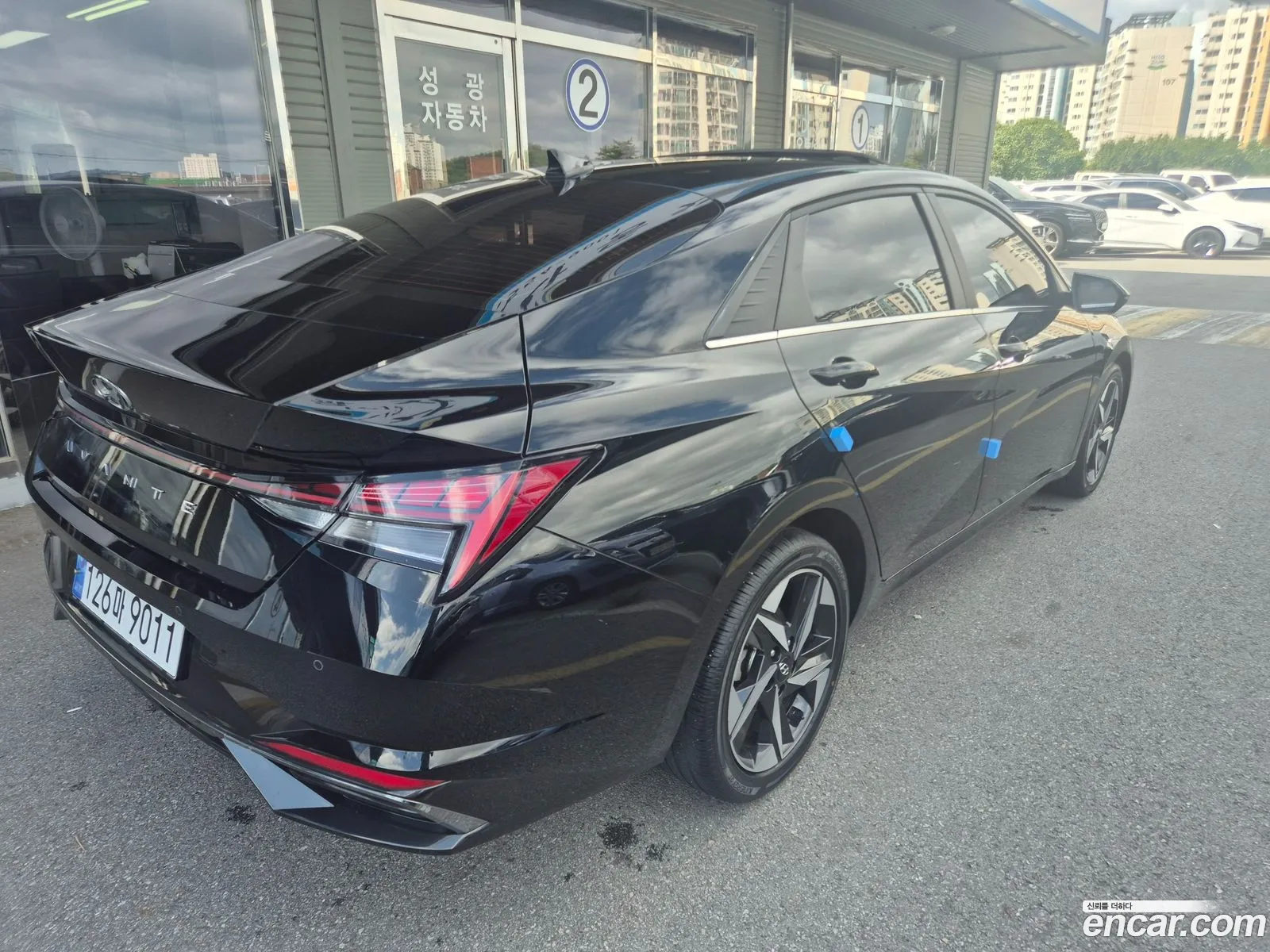 Hyundai Elantra 2020 — 12