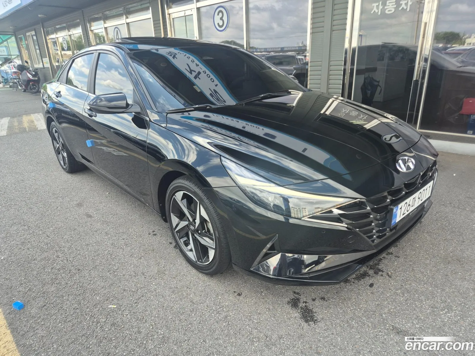 Hyundai Elantra 2020 — 14