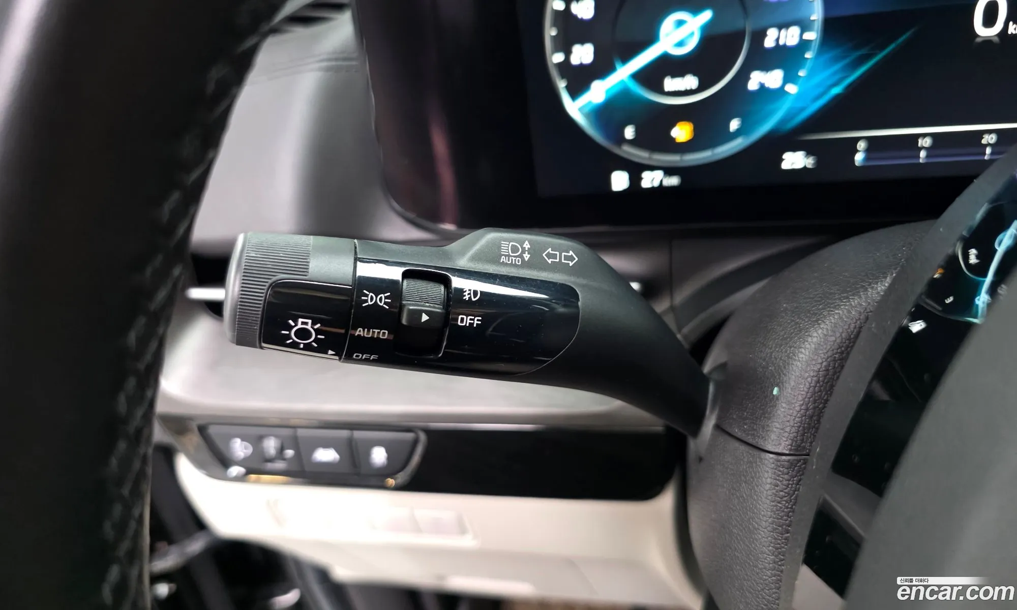 Kia Carnival 2020 KNANE813BMS032758 — 2