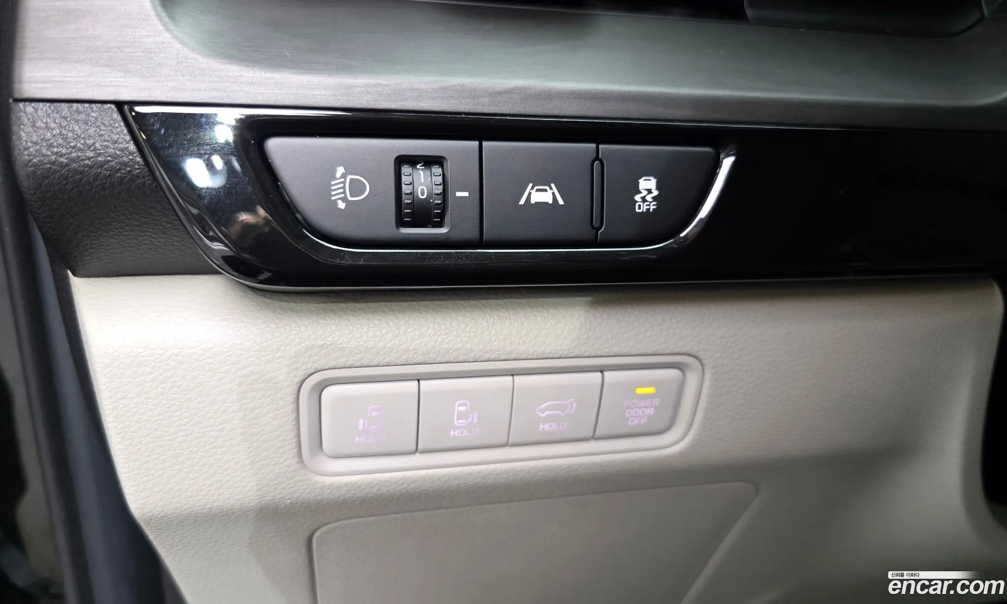 Kia Carnival 2020 KNANE813BMS032758 — 28