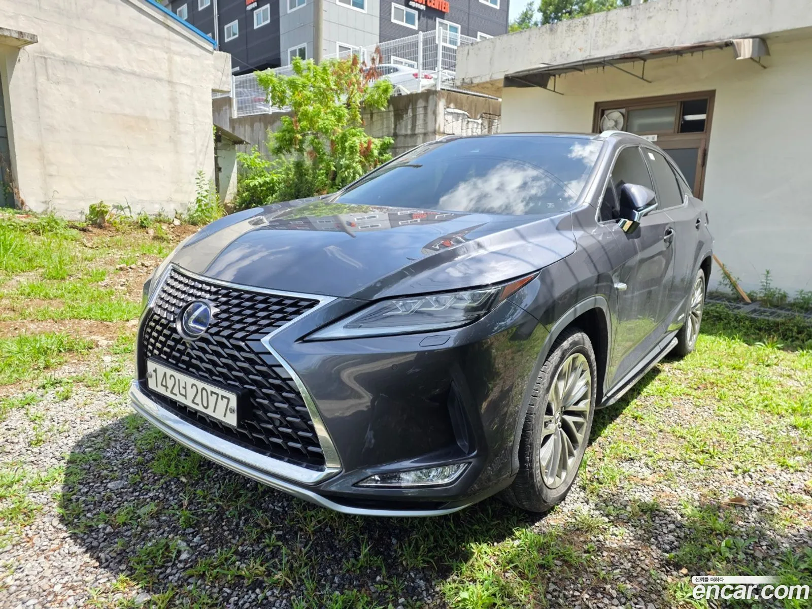 Lexus RX450h 2022 — 10