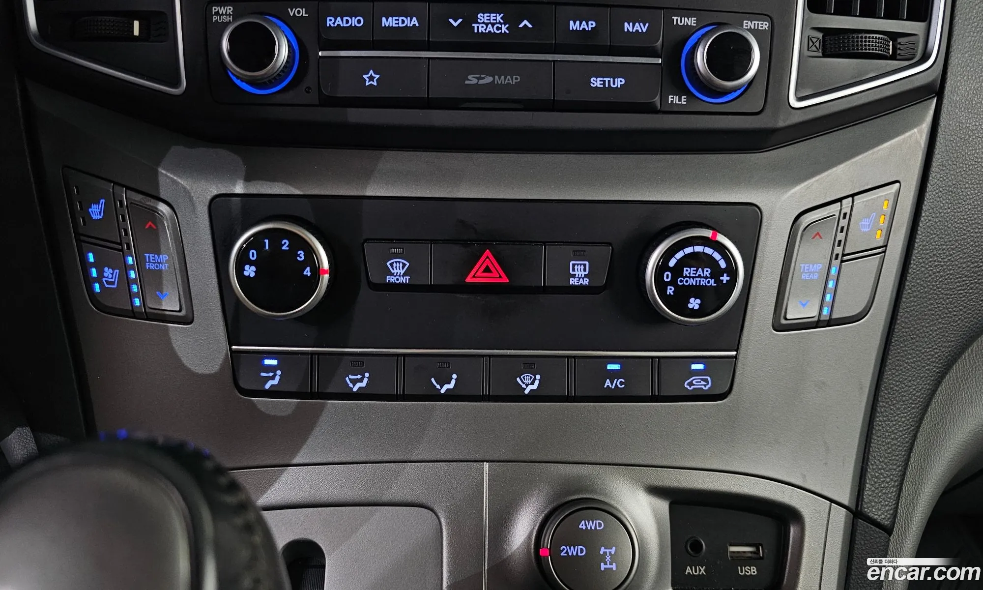 Hyundai Grand Starex 2018 — 16