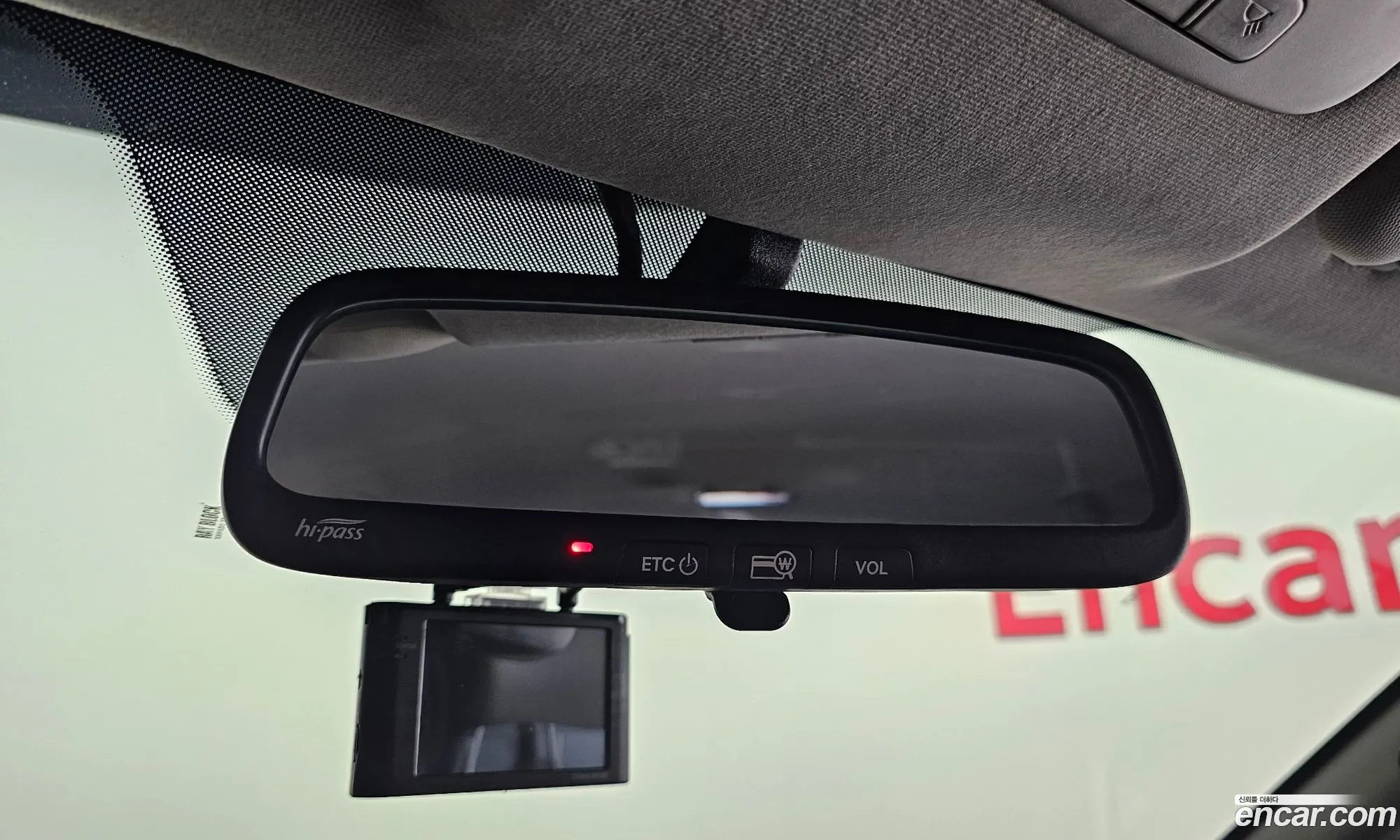 Hyundai Grand Starex 2018 — 17
