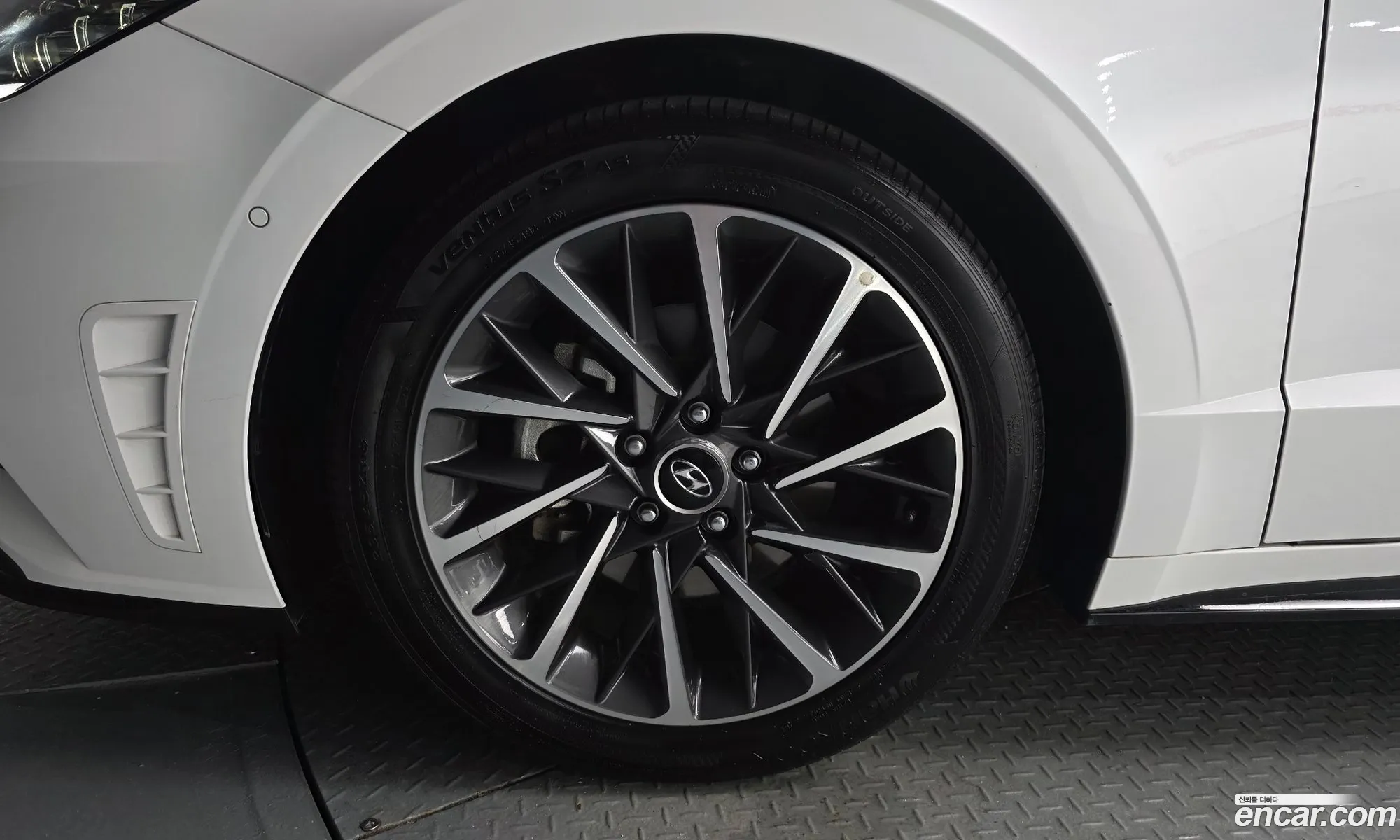 Hyundai Sonata 2020 KMHL3412BMA115833 — 10