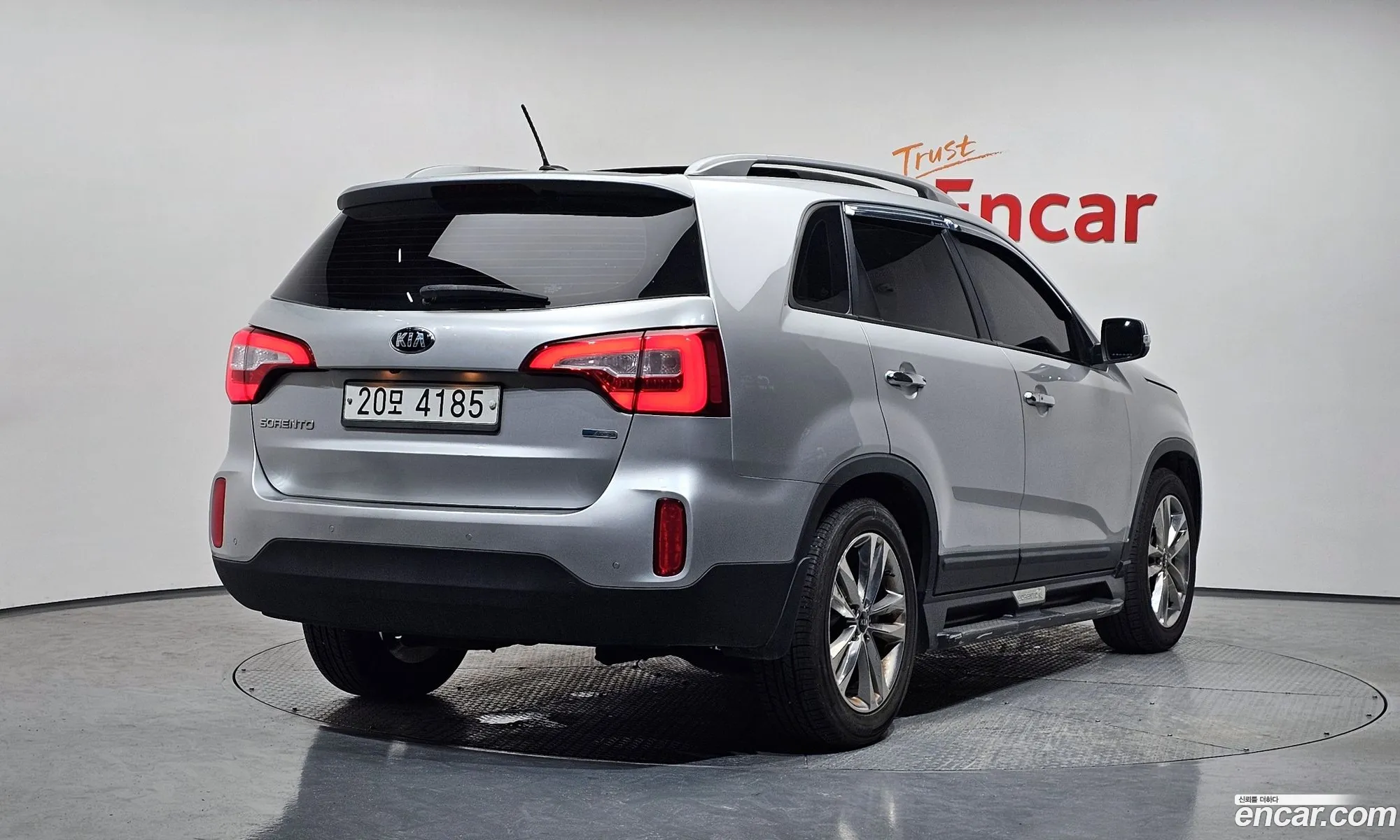 Kia Sorento R 2013 KNAKW815BEA445018 — 3