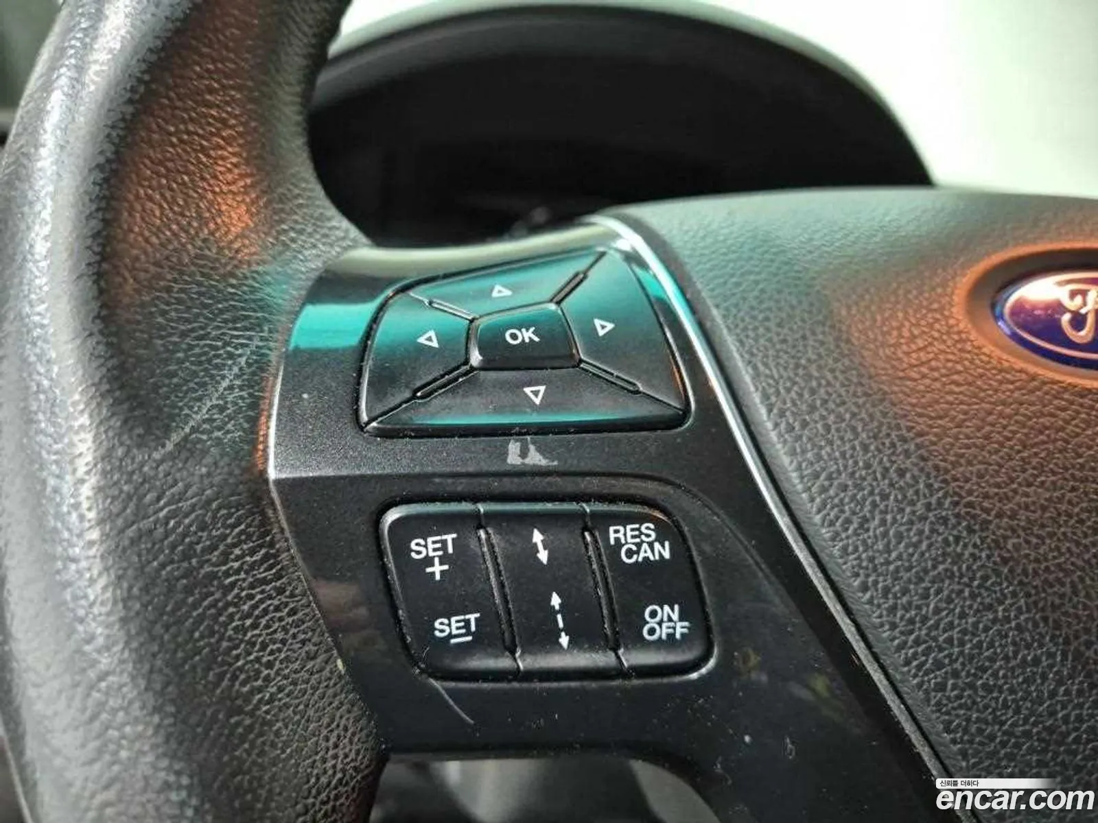 Ford Explorer 2017 — 14