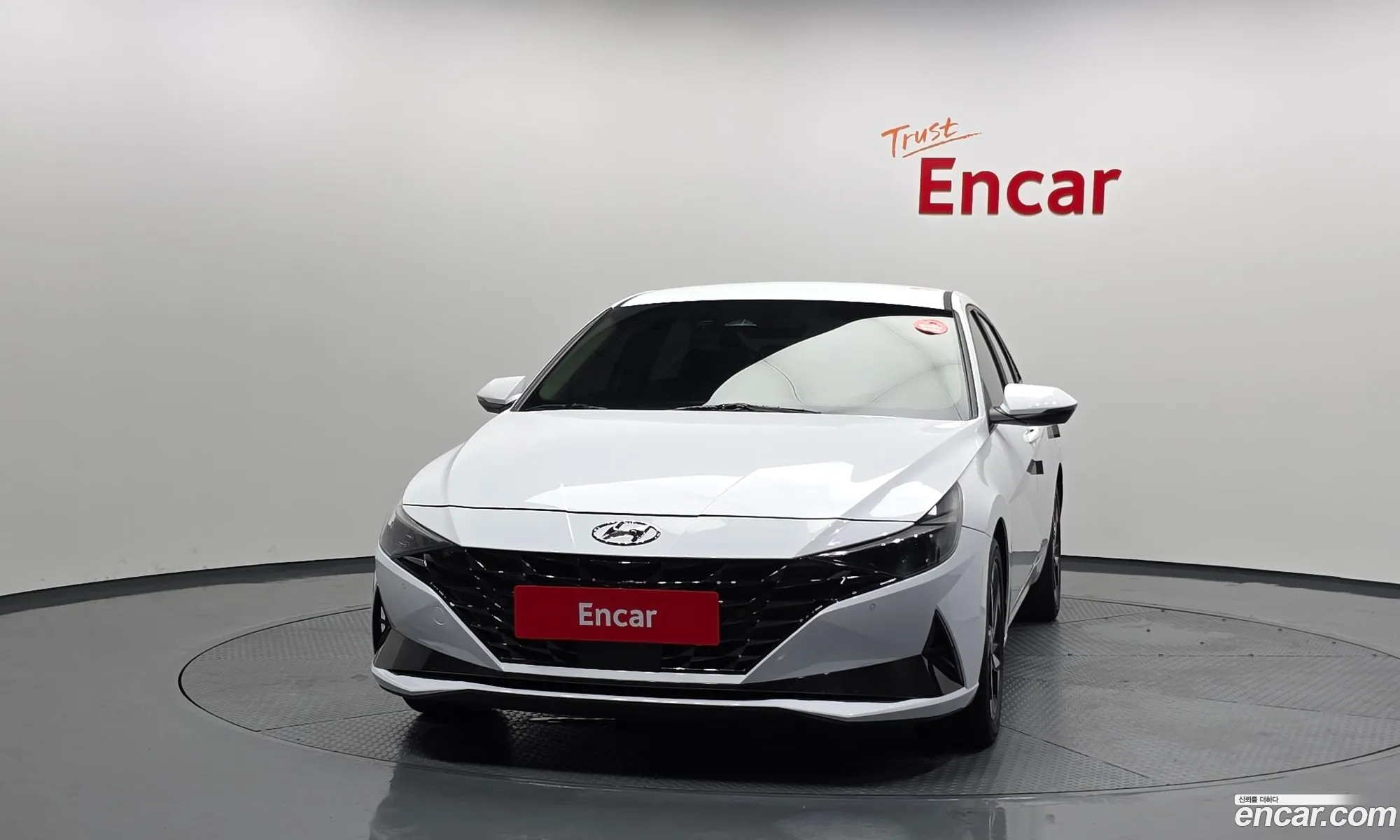 Hyundai Elantra Hybrid 2022 — 15