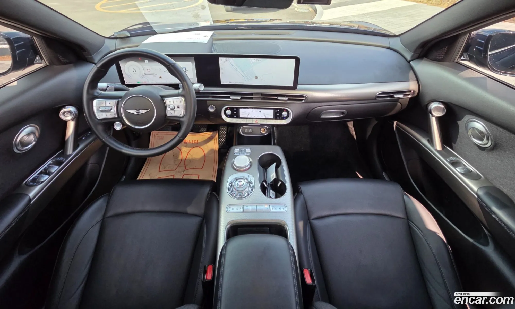 Genesis GV60 2022 — 10