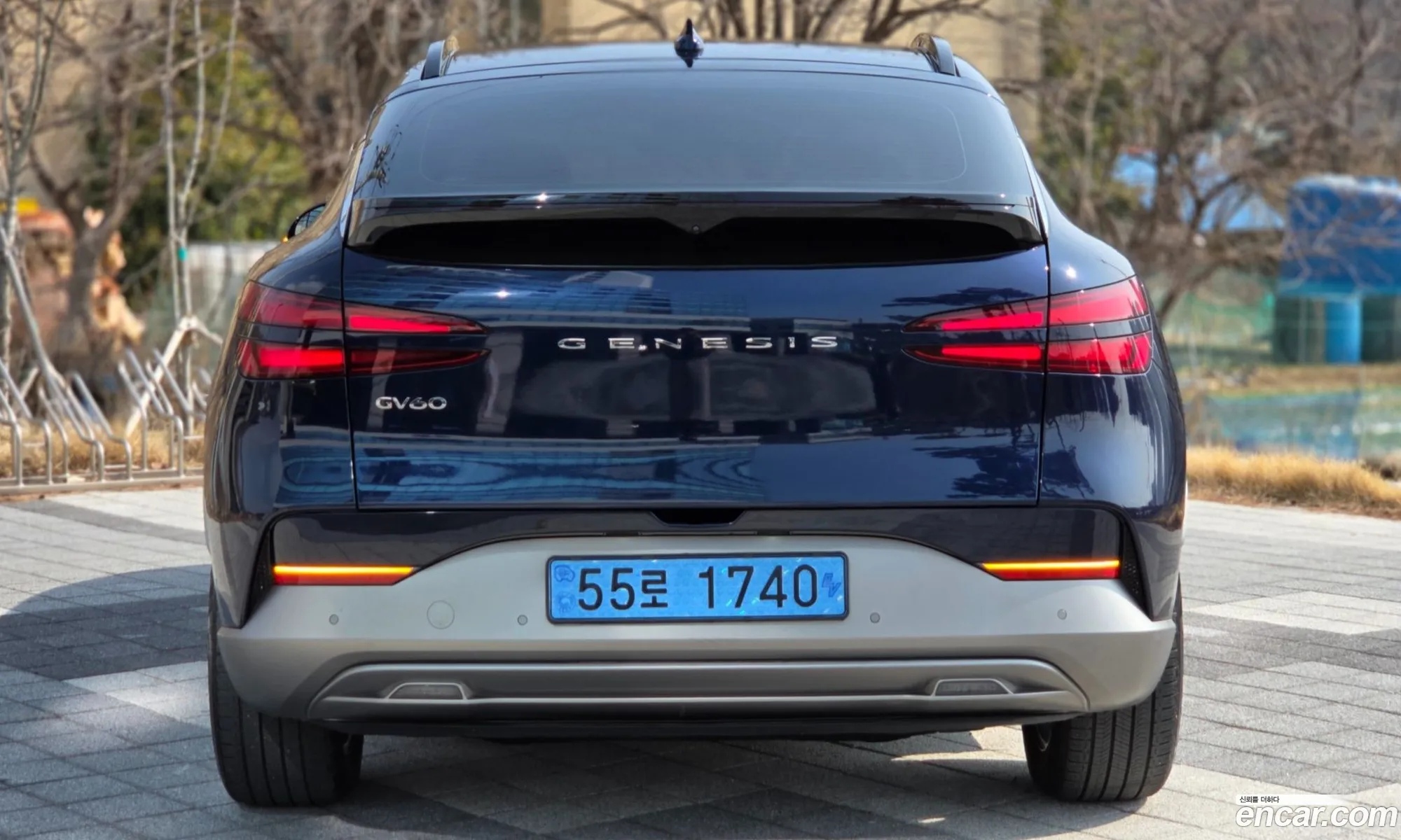 Genesis GV60 2022 — 5