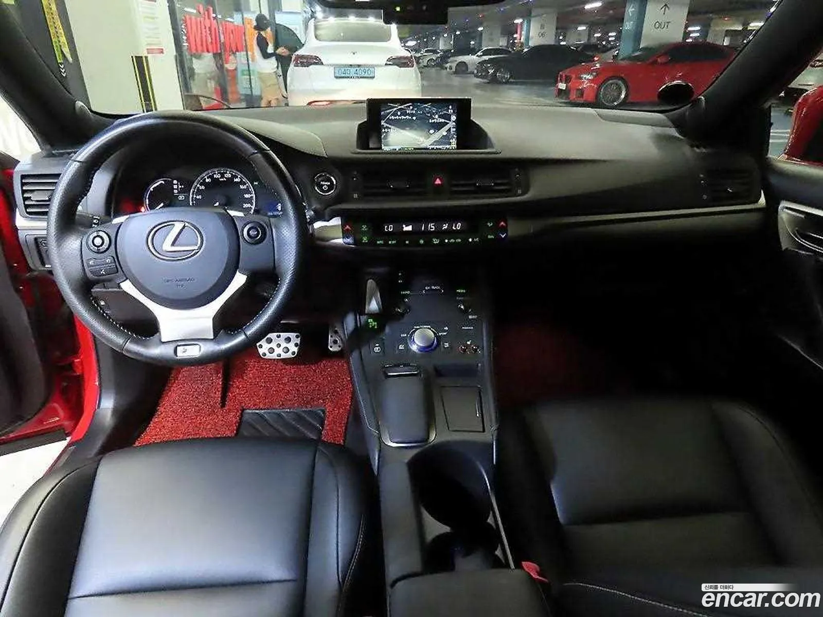 Lexus CT200h 2014 — 17