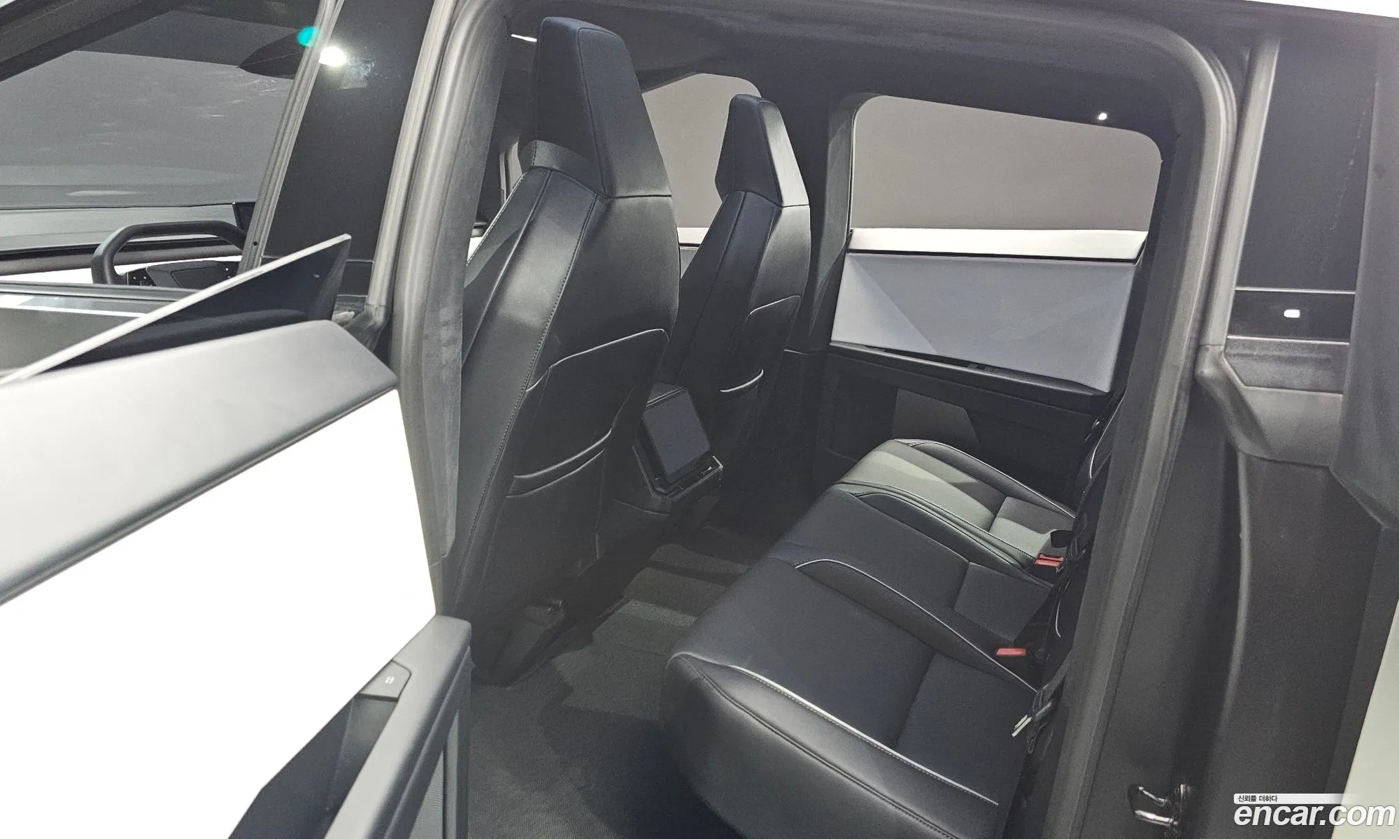 Tesla Cybertruck