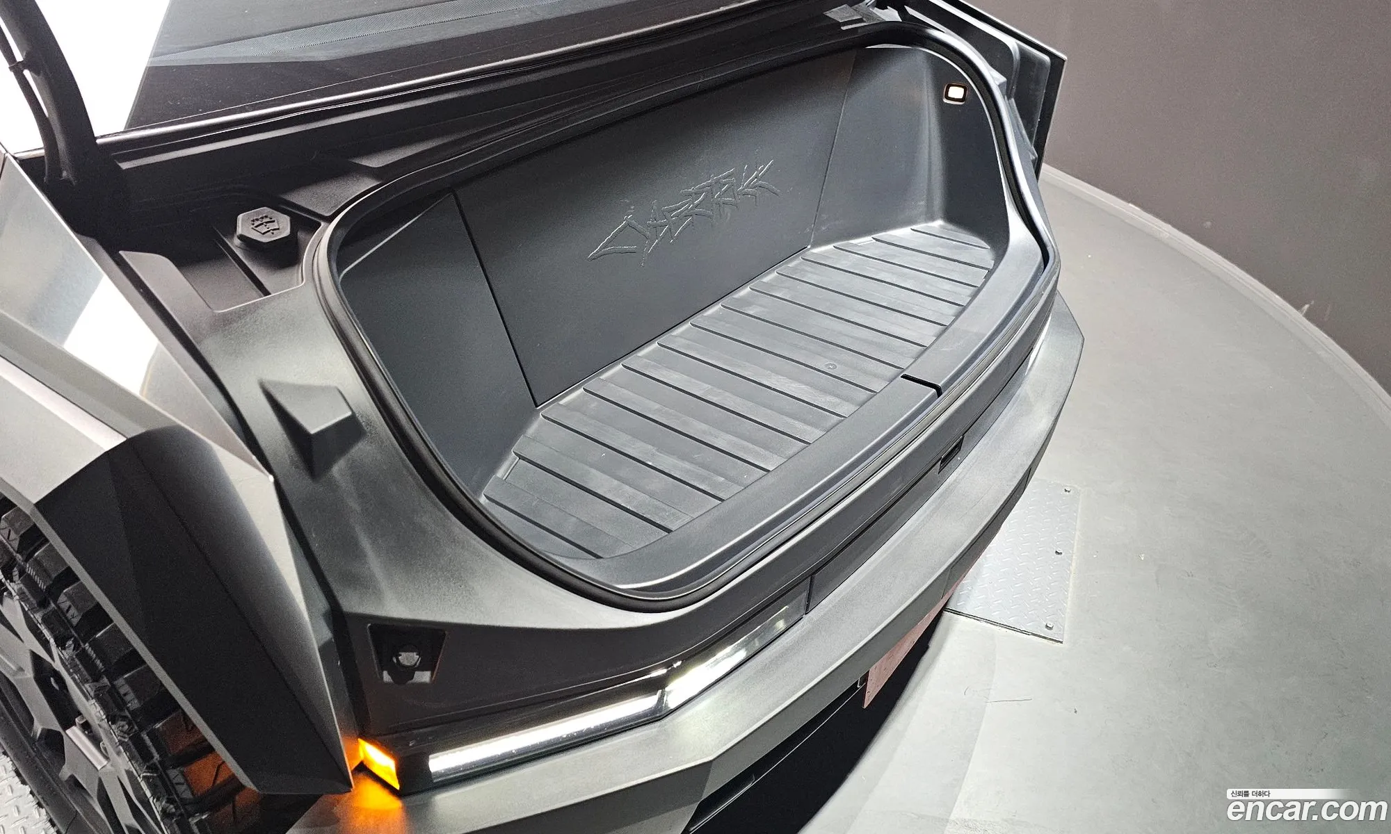 Tesla Cybertruck 2024 7G2CEHED1RA013034 — 20