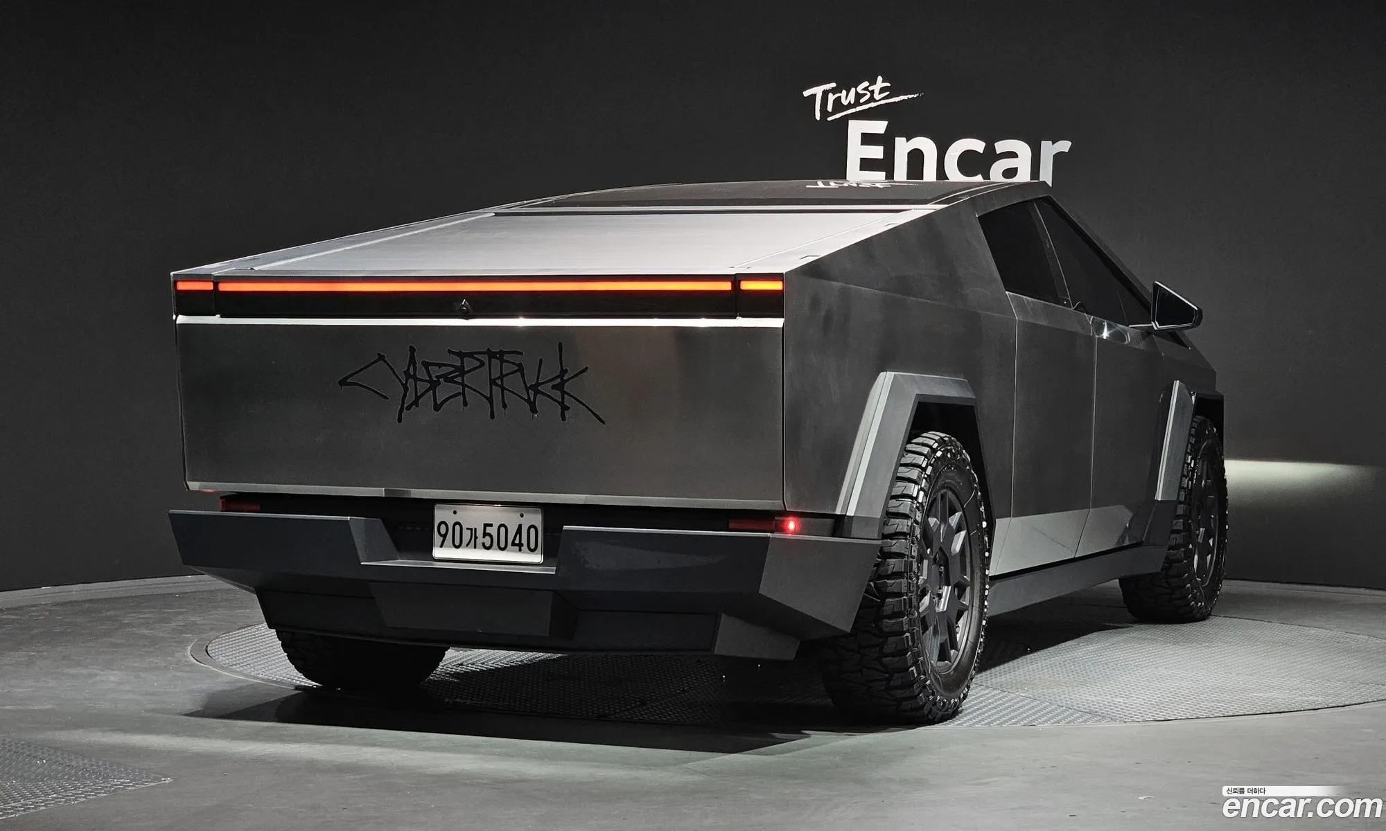 Tesla Cybertruck 2024 7G2CEHED1RA013034 — 4