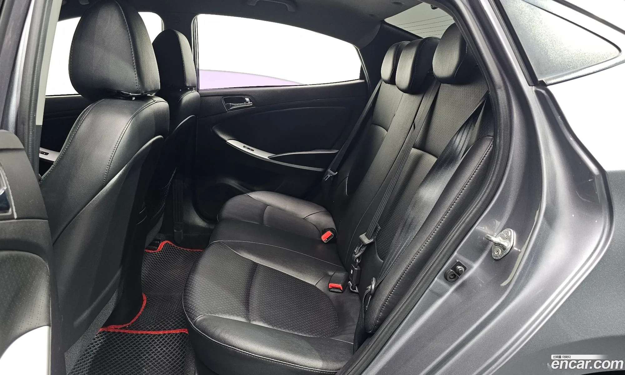 Hyundai Accent 2014 — 4
