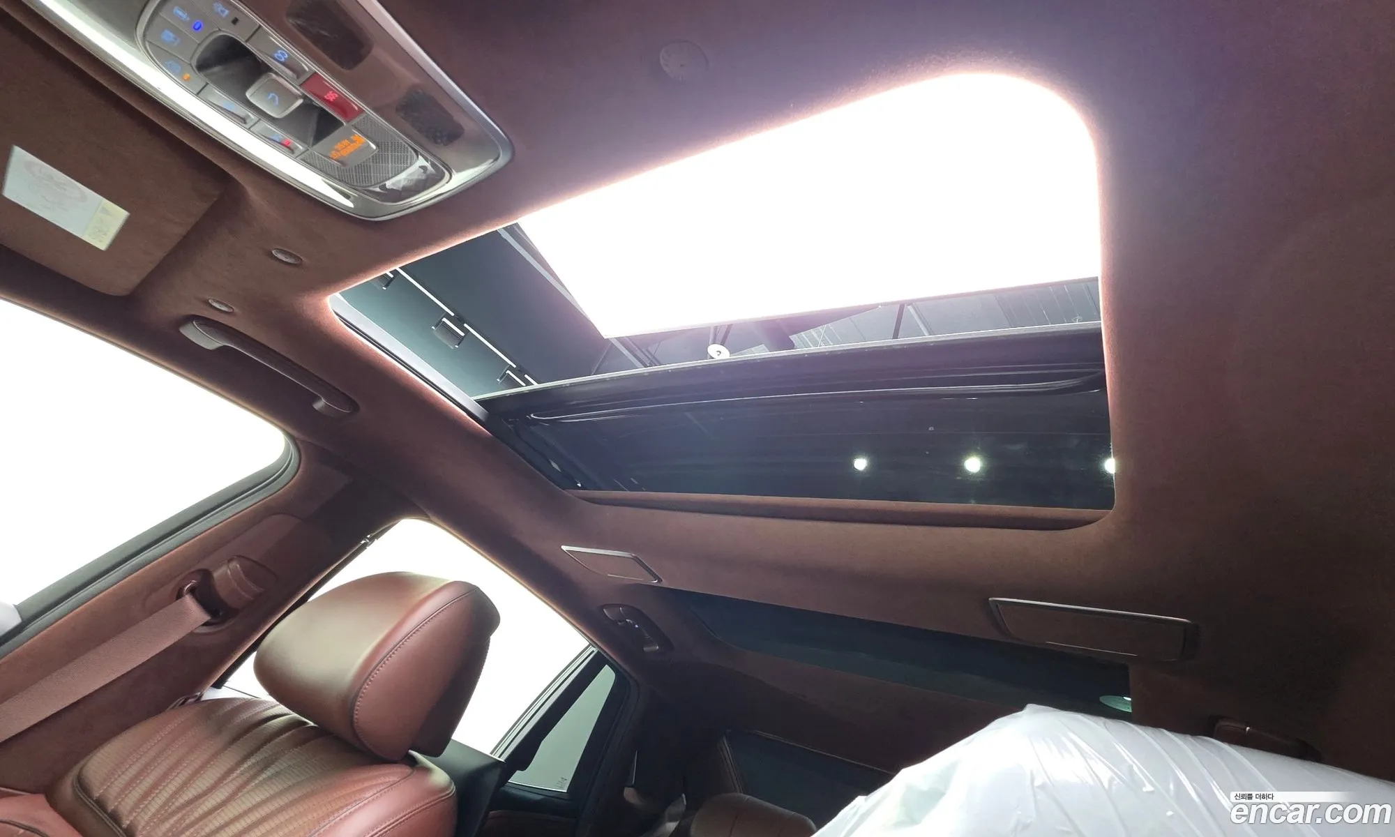 Genesis G90 2022 KMTFA41DDNU002073 — 36