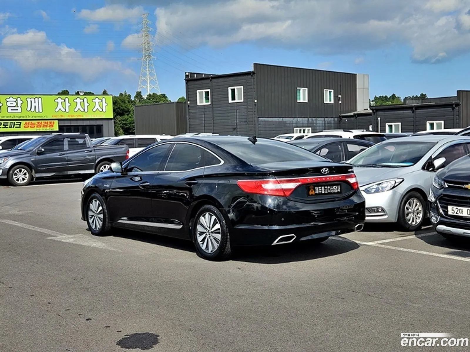 Hyundai Grandeur HG Hybrid