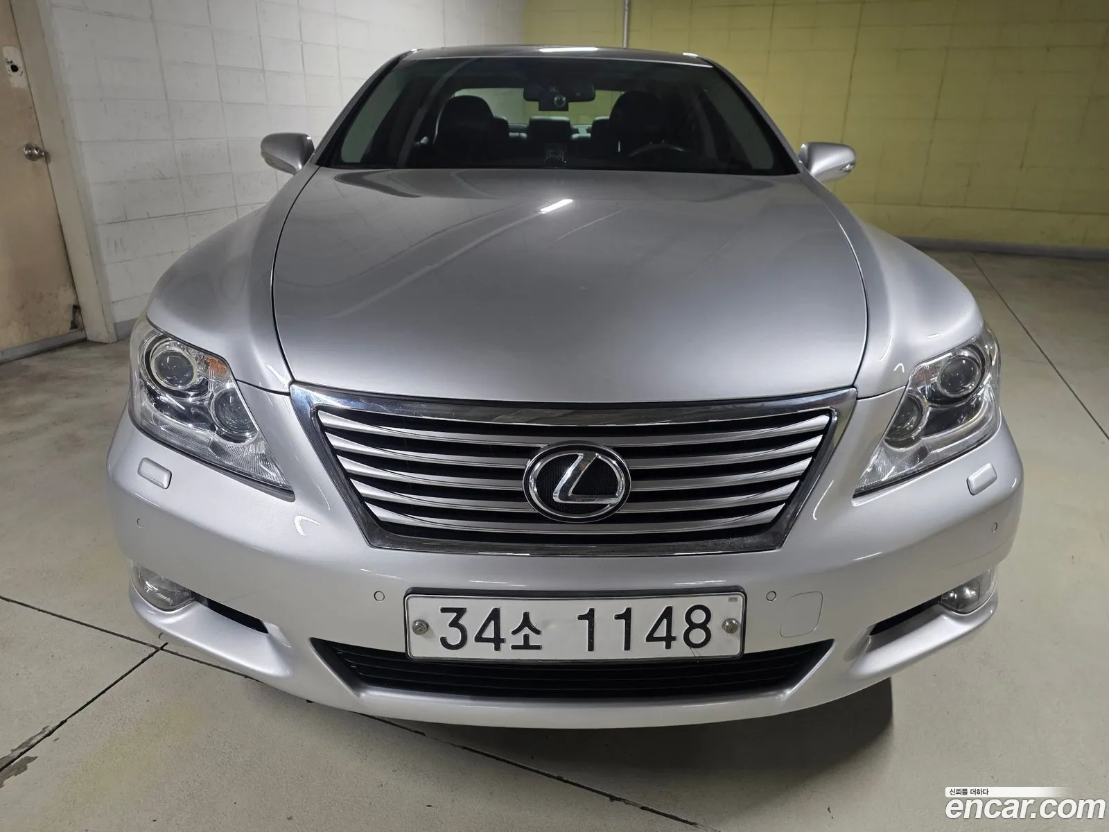 Lexus LS460 2011 — 9