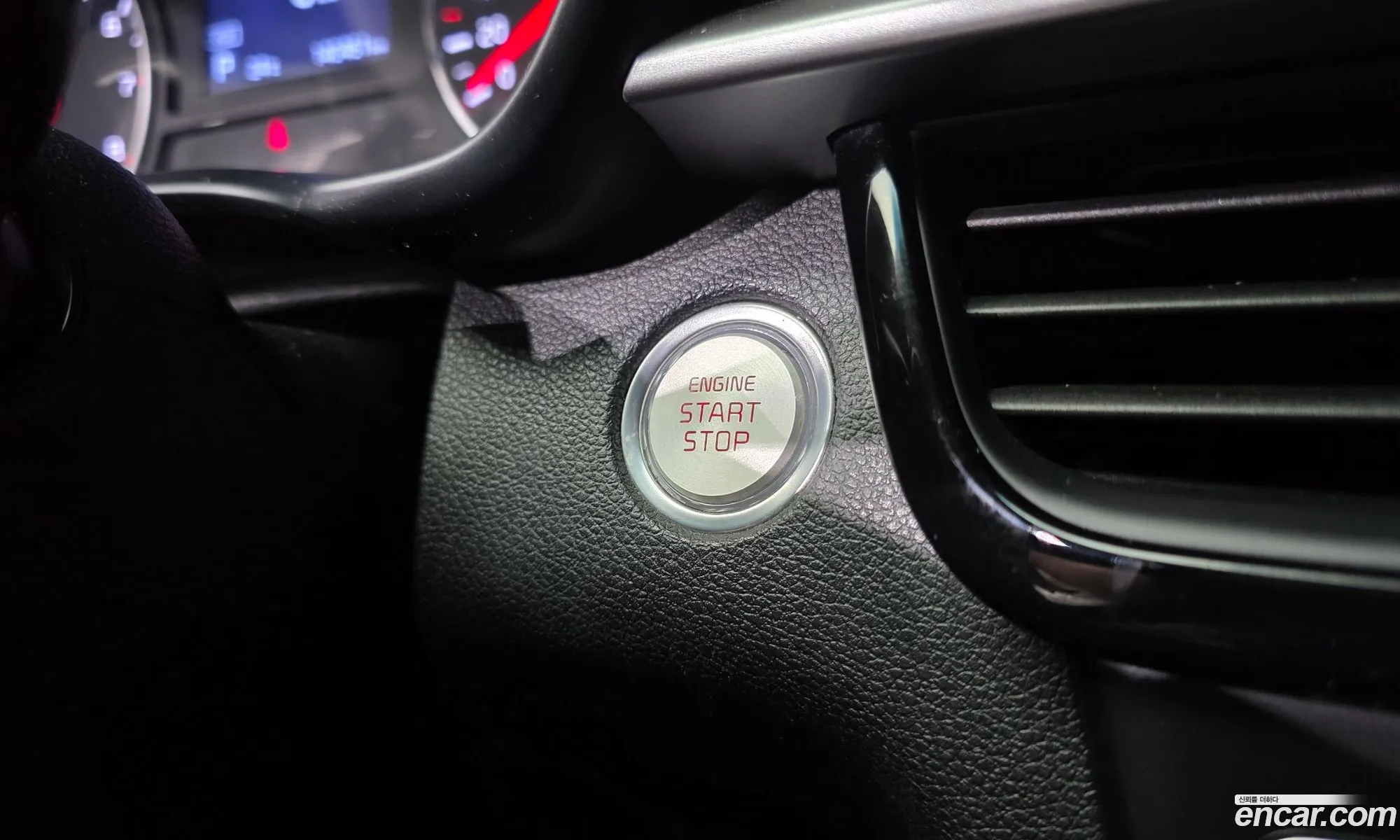Kia K5 2019 — 19