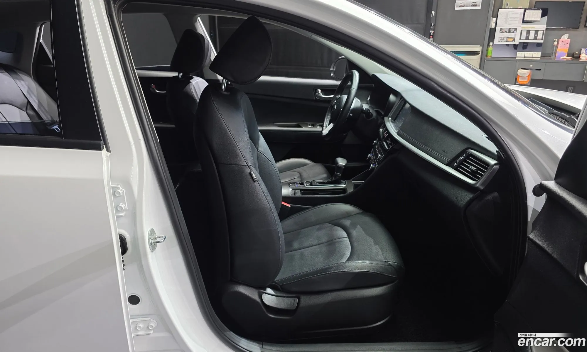 Kia K5 2019 — 15