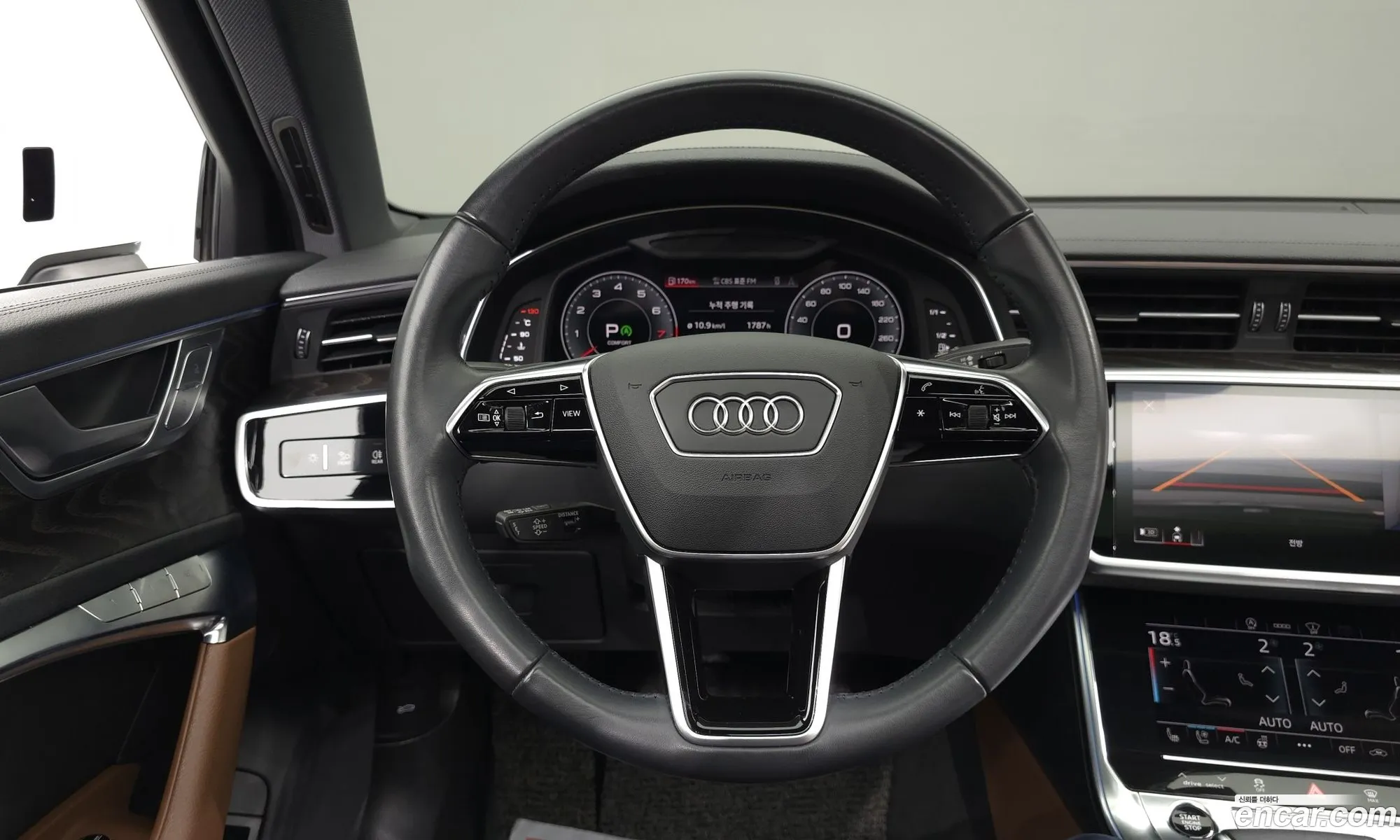 Audi A6 2021 — 17