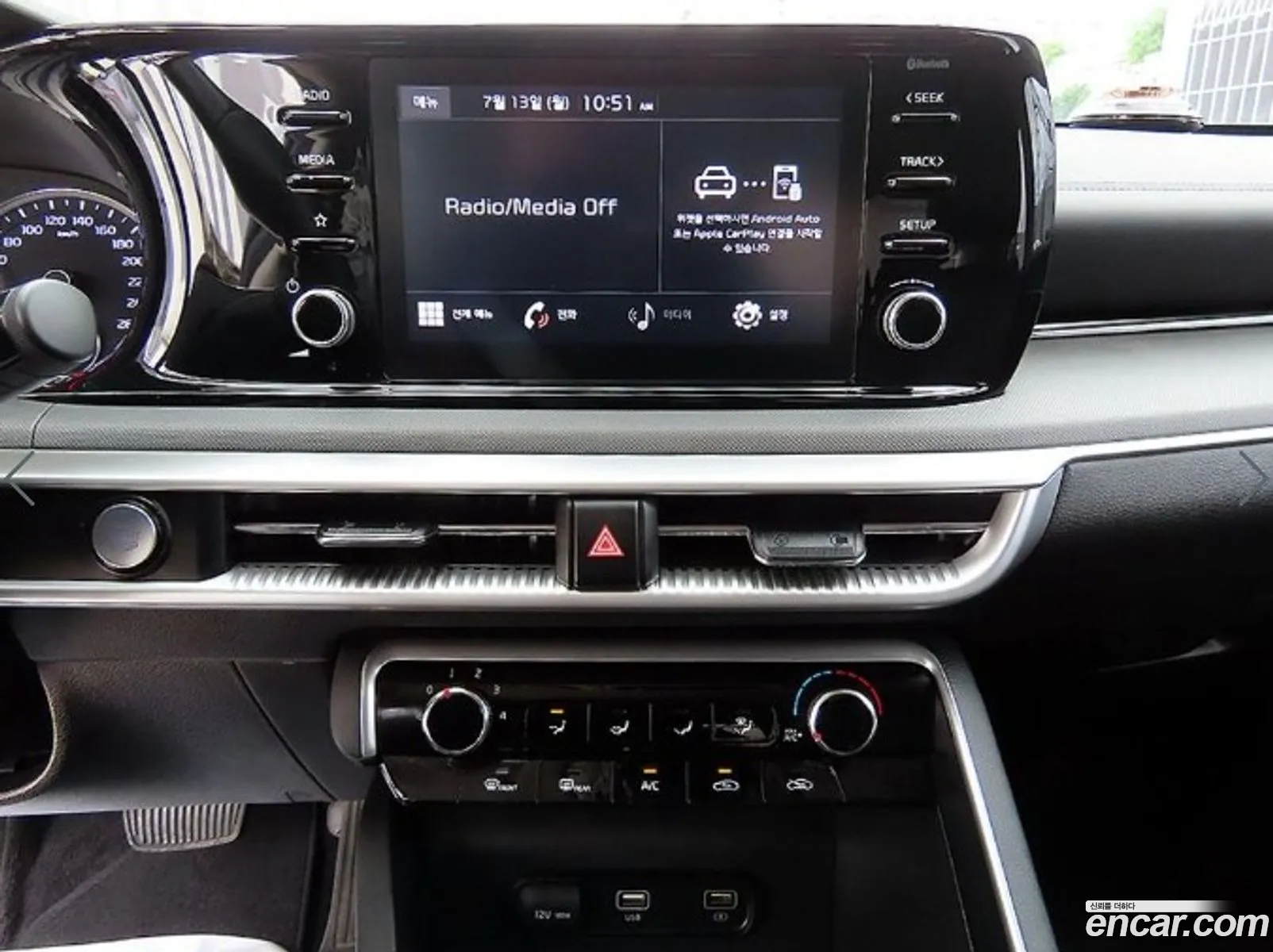 Kia K5 2021 — 11