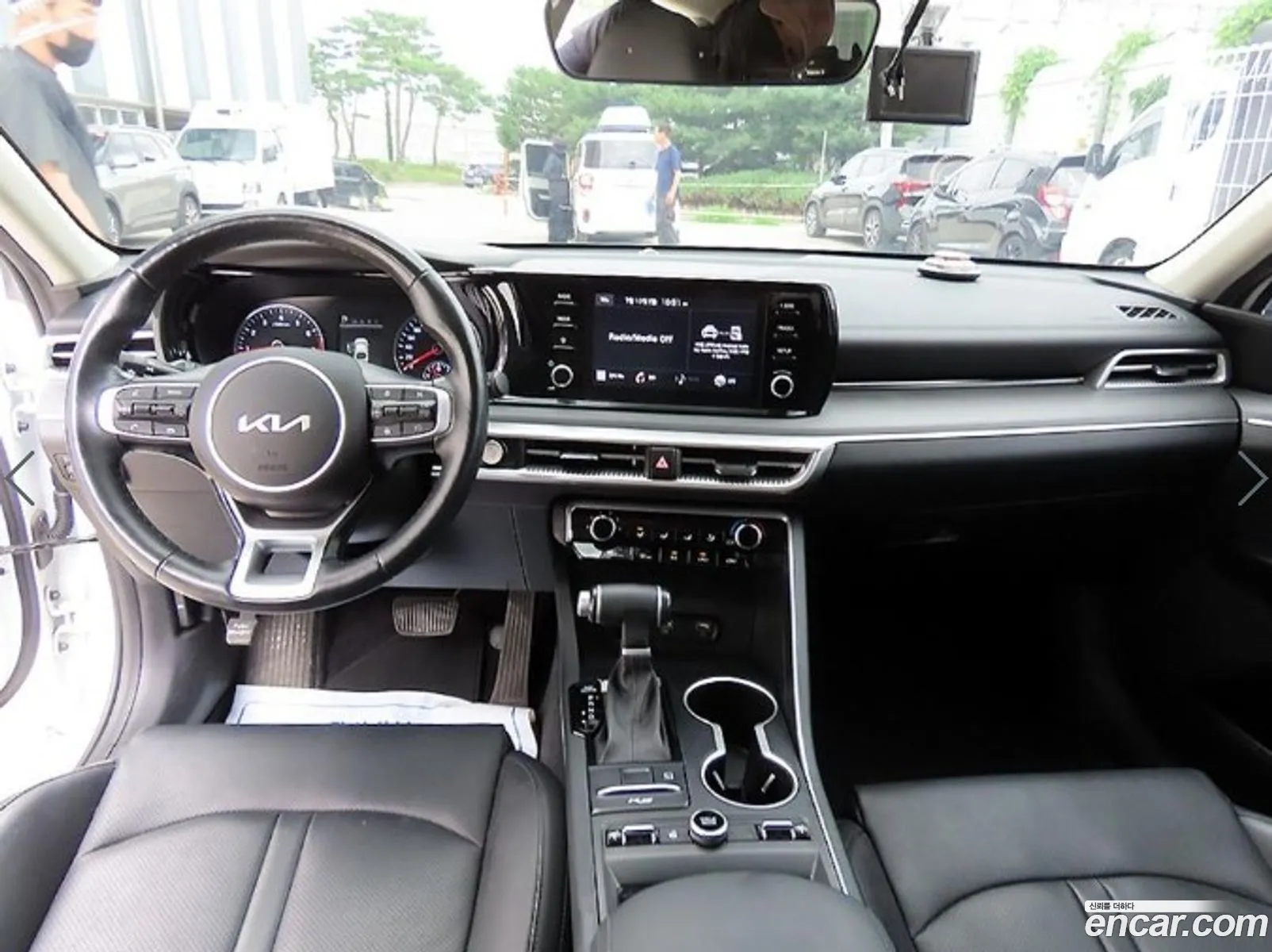 Kia K5 2021 — 16