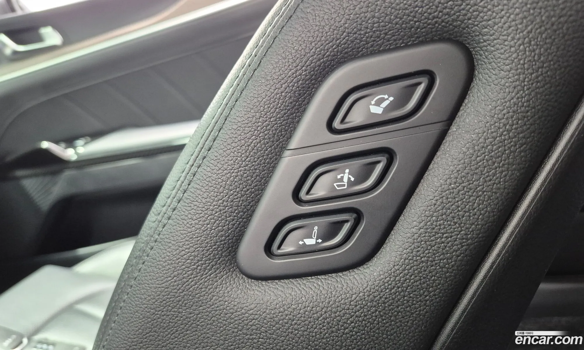 Kia K5 2023 — 9
