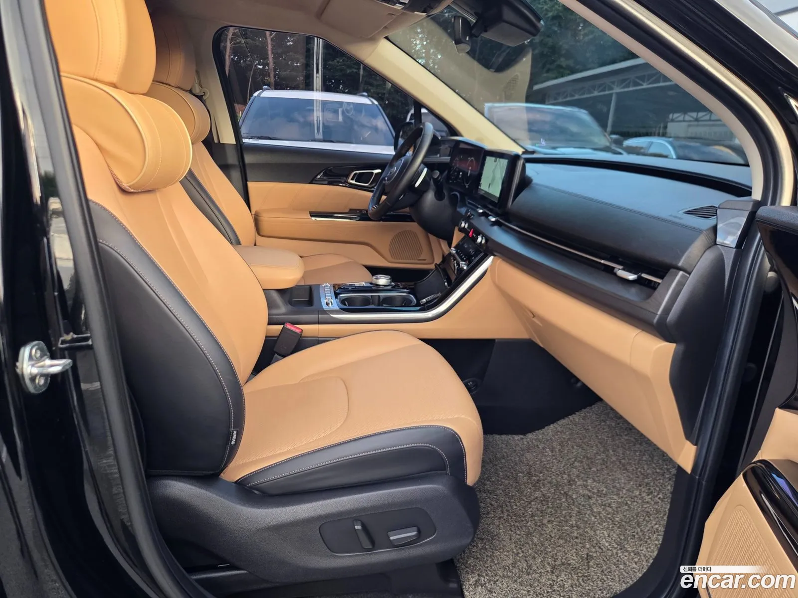 Kia Carnival 2020 — 19