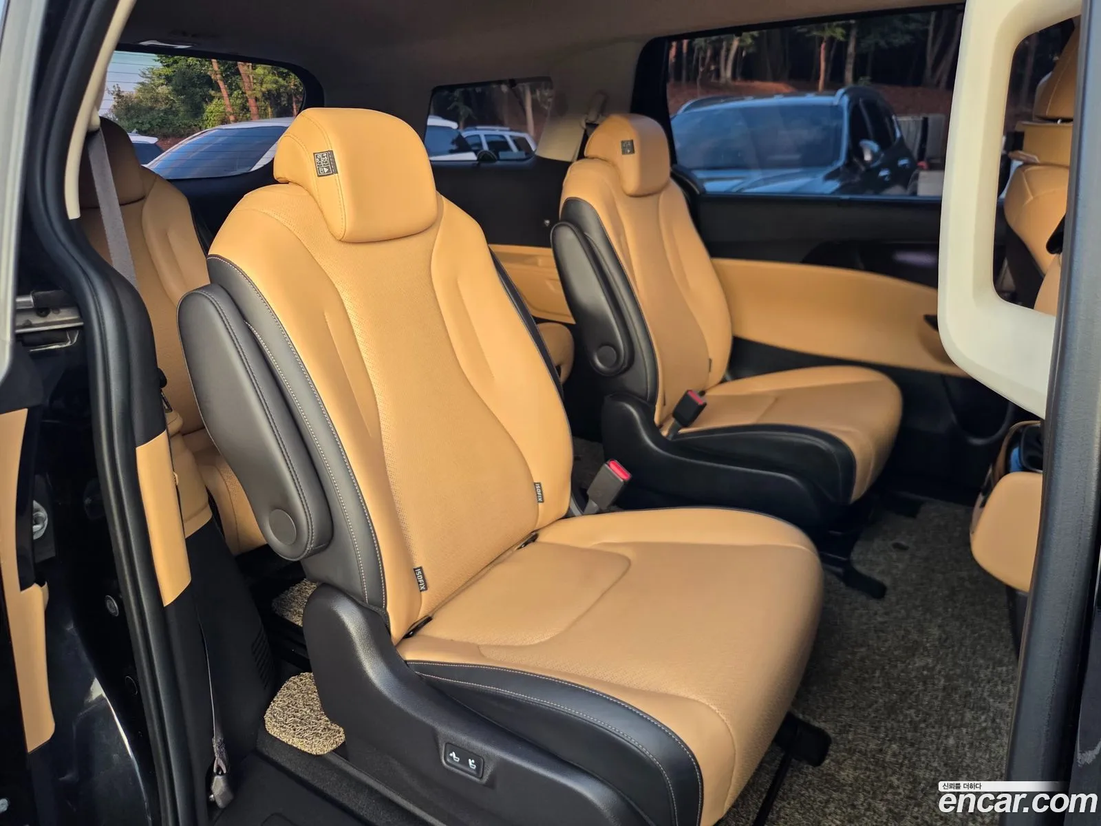 Kia Carnival 2020 — 12