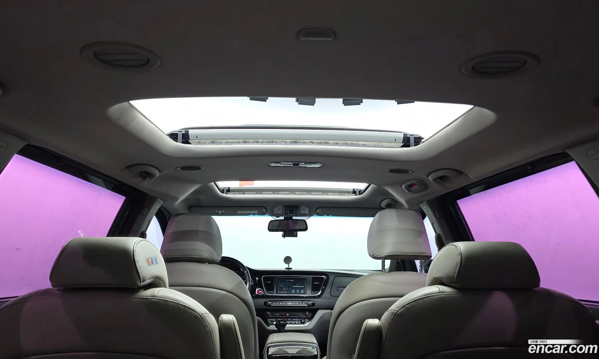 Kia Carnival 2015 KNAMC81ABFS075053 — 11