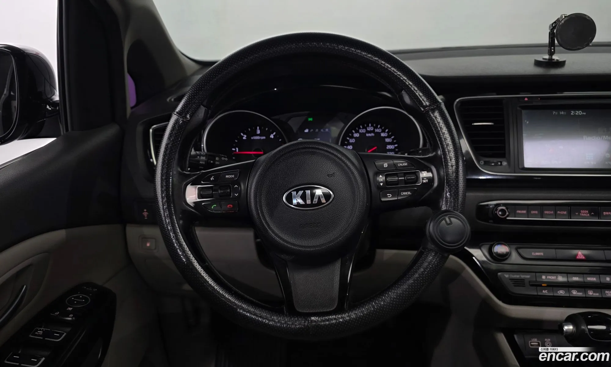 Kia Carnival 2015 KNAMC81ABFS075053 — 3