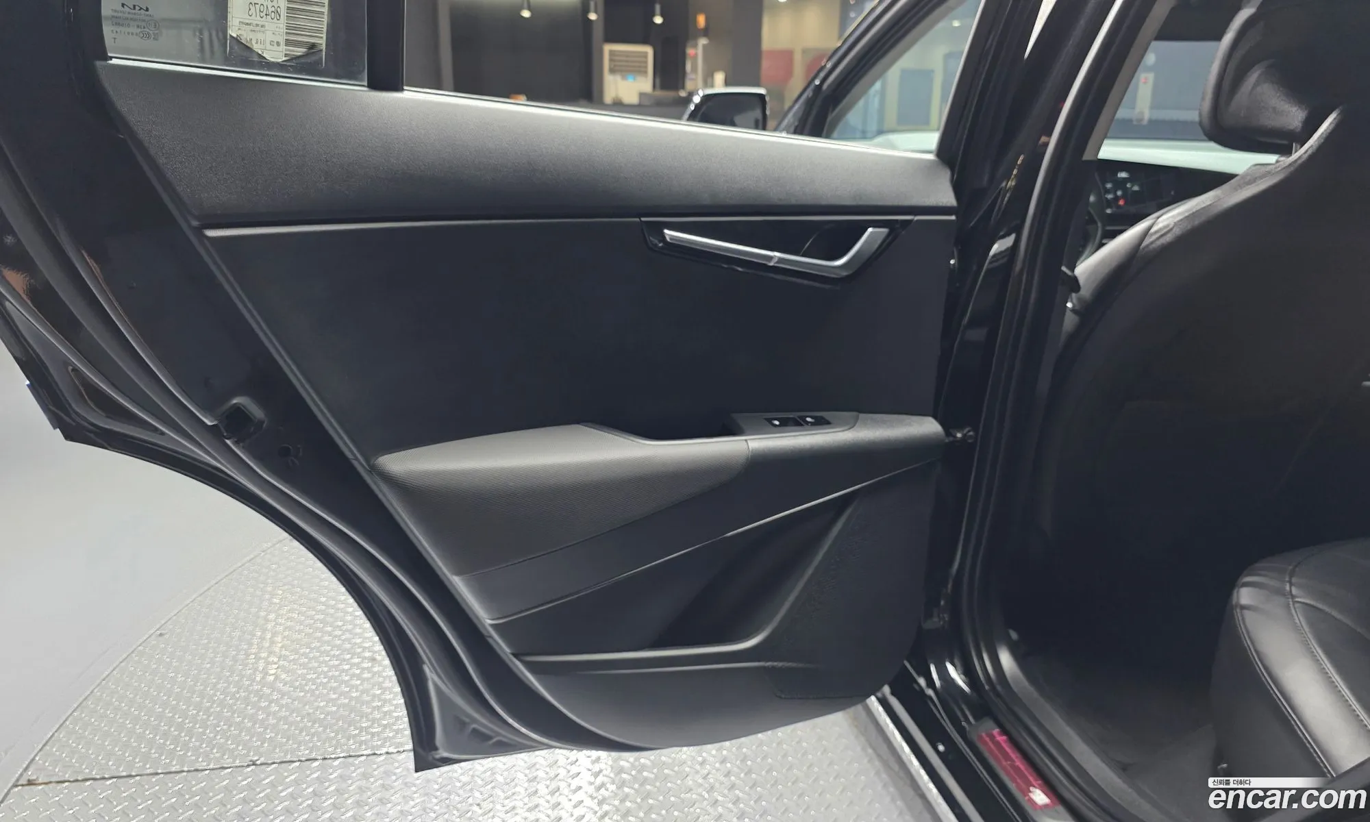 Kia Niro EV 2023 — 13