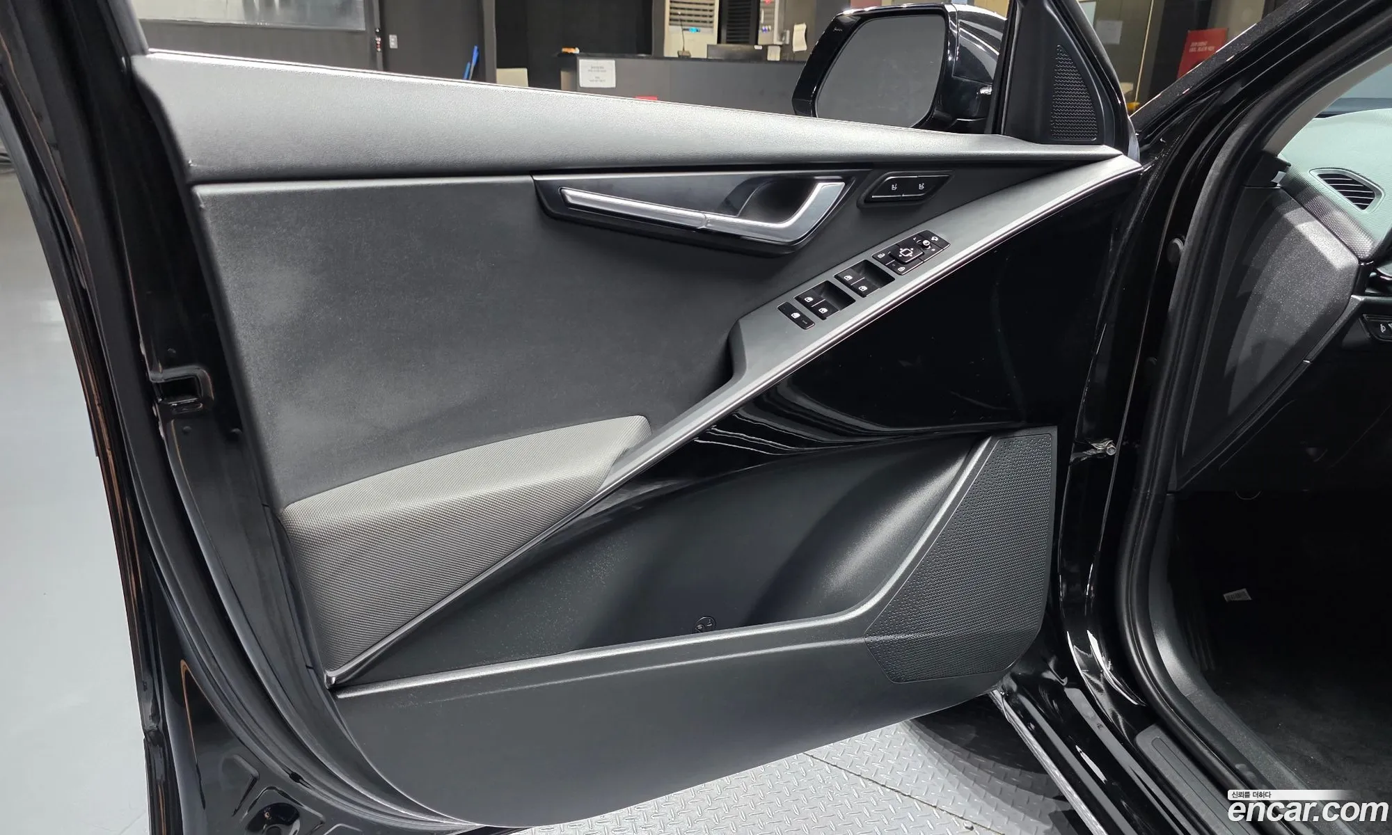 Kia Niro EV 2023 — 3