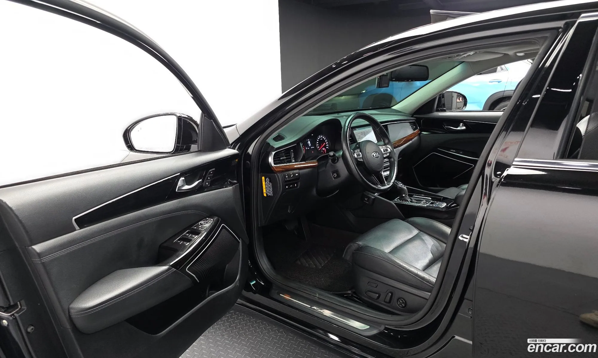 Kia K7 2016 KNALD418BGA051923 — 6