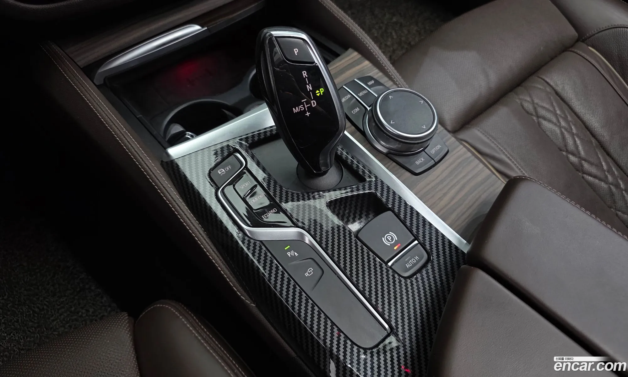 BMW 5 Series 2018 WBAJC3100JDB28874 — 17
