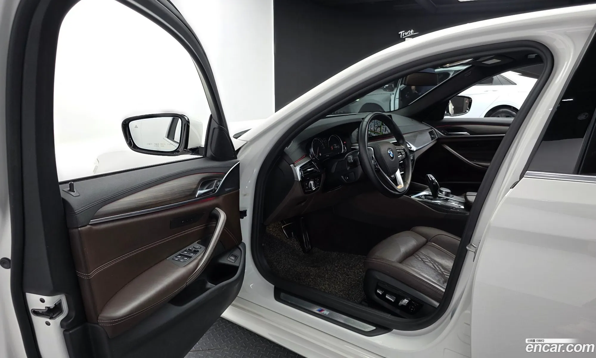 BMW 5 Series 2018 WBAJC3100JDB28874 — 19