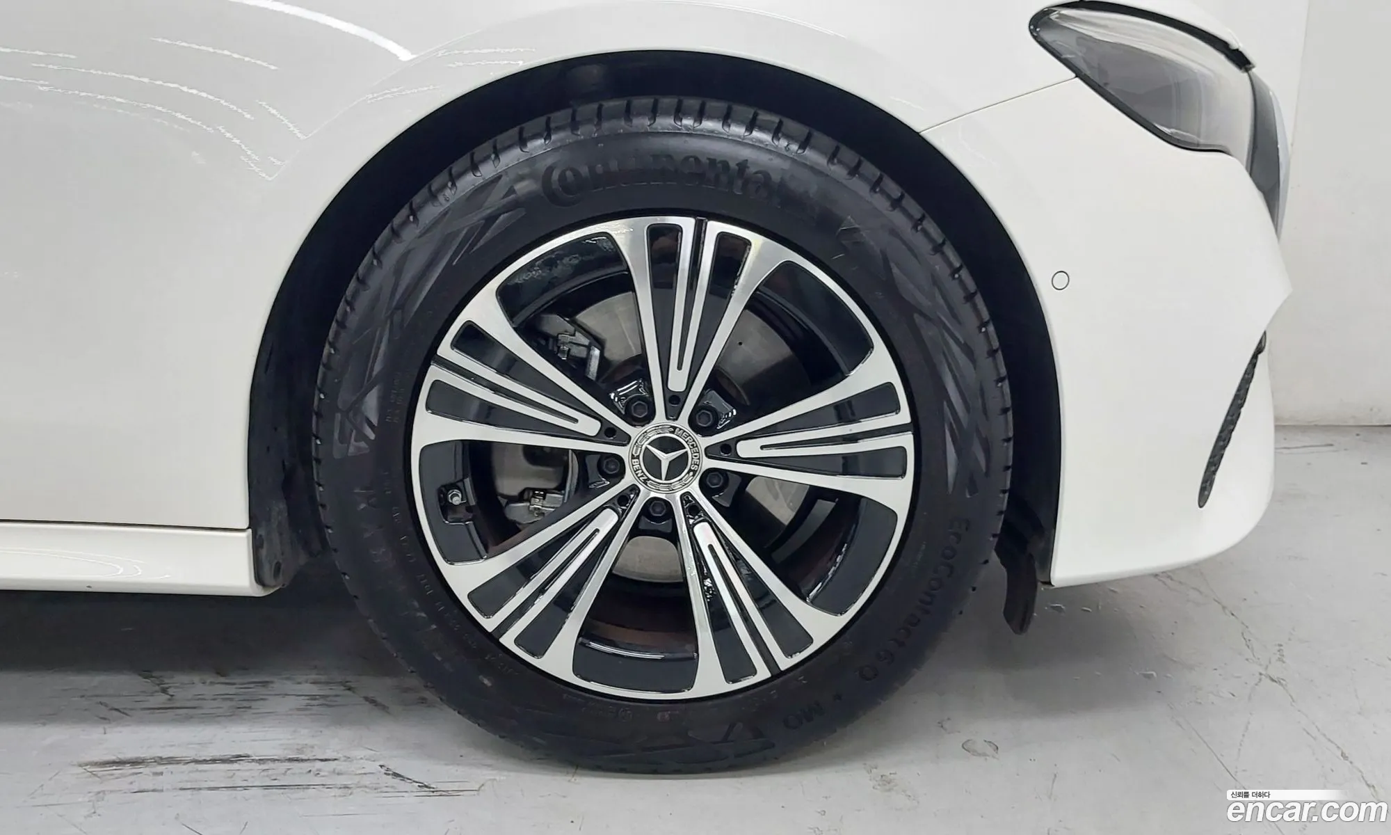 Mercedes-Benz E-Class W214 2025 — 2